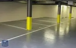 Parking undefined pièces undefinedm²