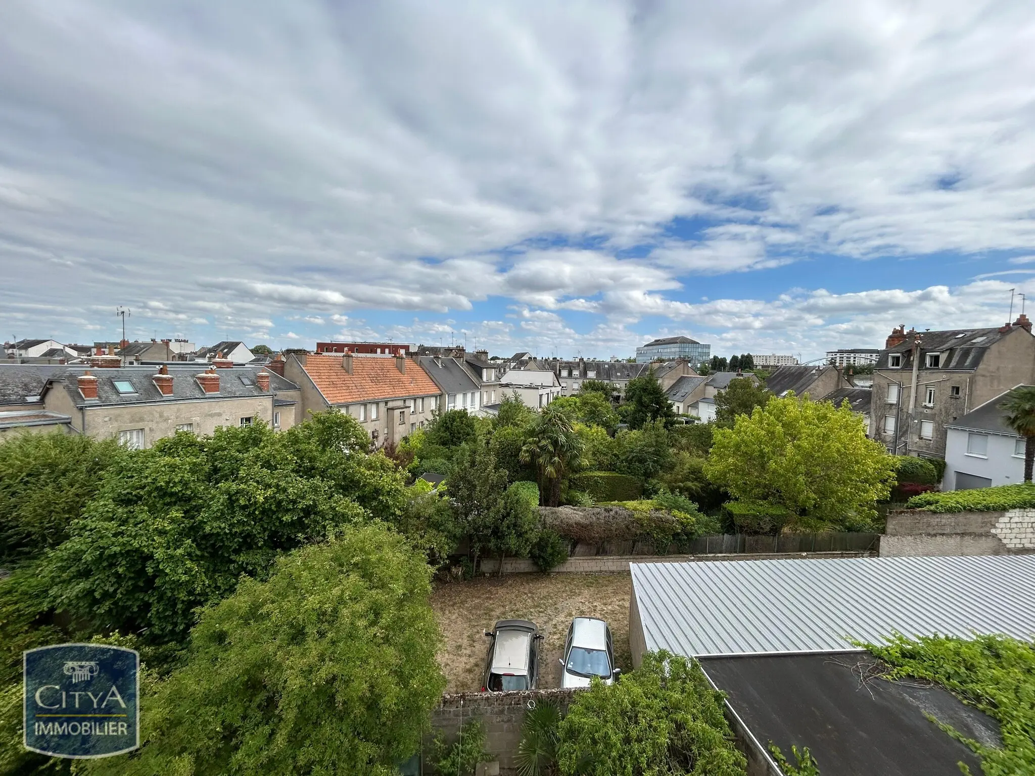Immeuble à Tours — photo 9