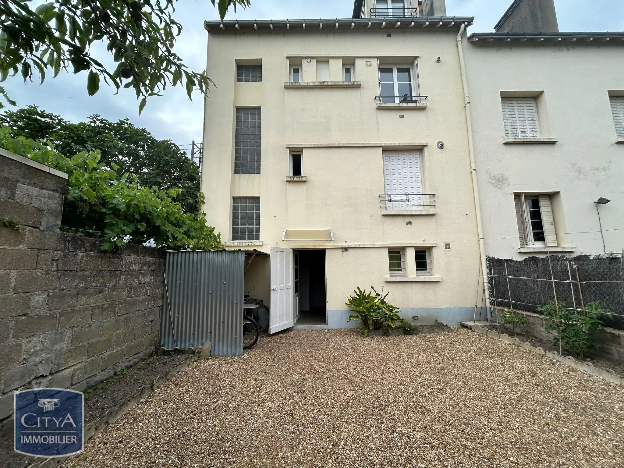 Immeuble à Tours — photo 5