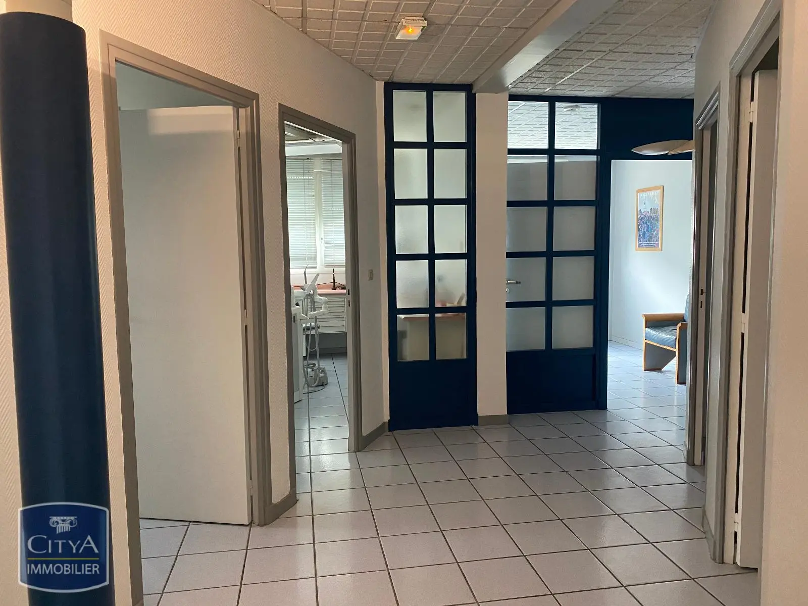 Appartement 10 pièces à La Ville-aux-Dames — photo 3