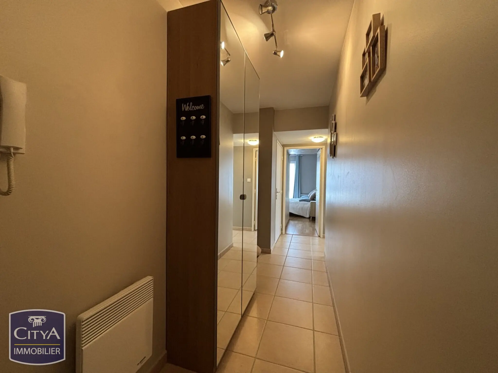 Appartement 2 pièces à Saint-Cyr-sur-Loire — photo 2