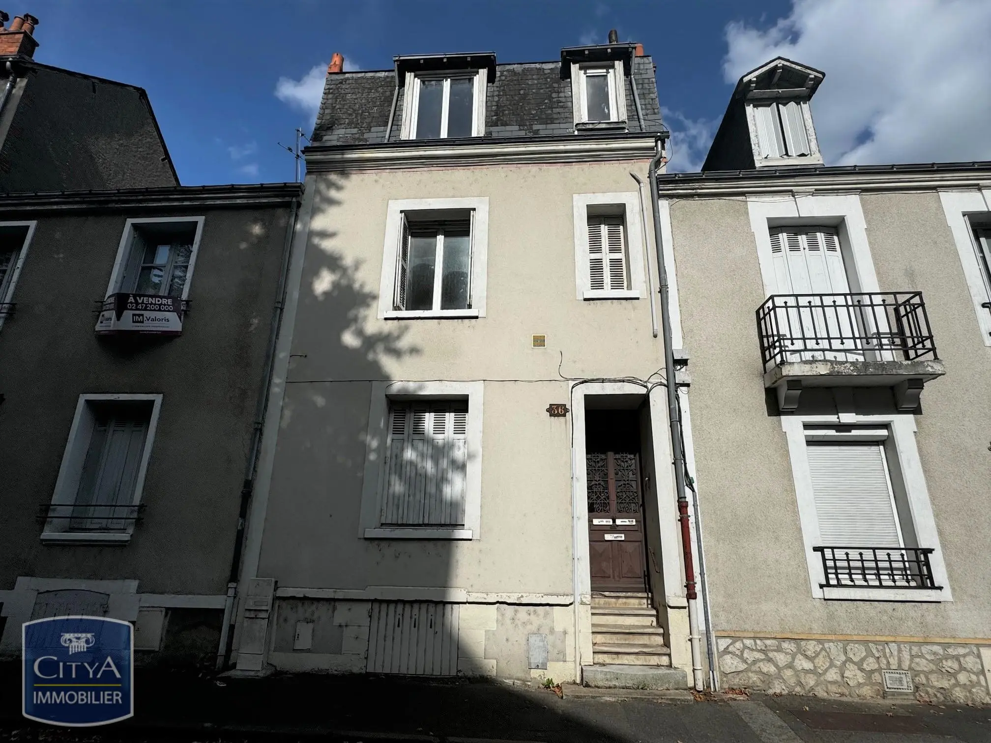 Immeuble undefined pièces 98.87m²