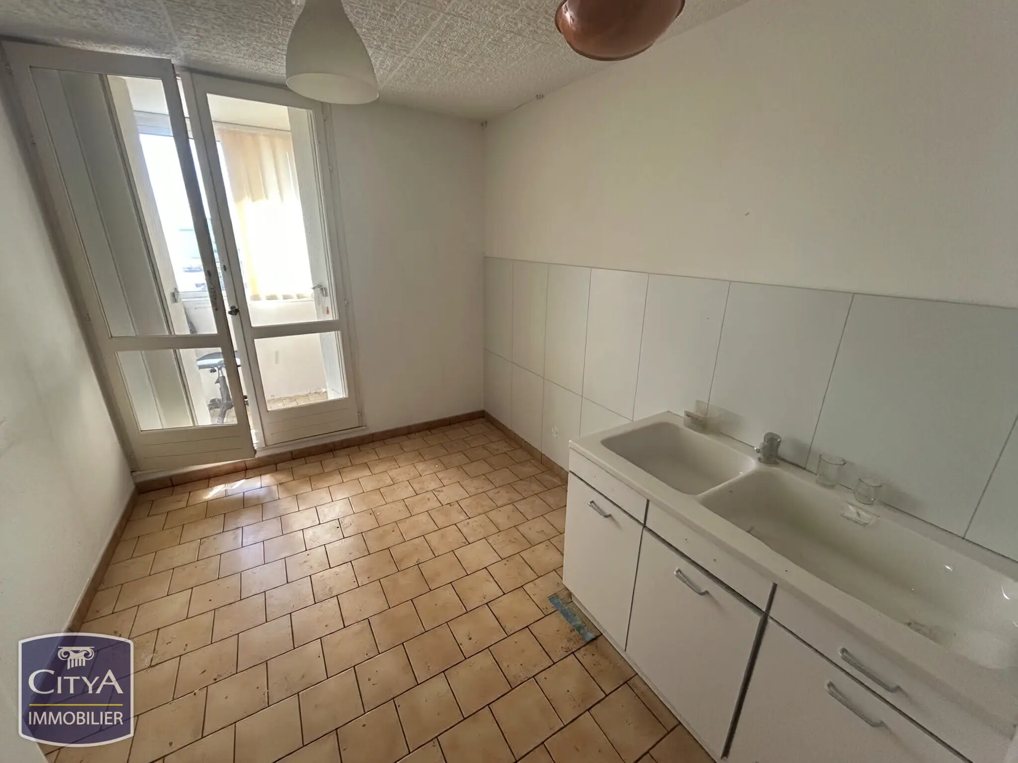 Appartement 4 pièces à Saint-Pierre-des-Corps — photo 4