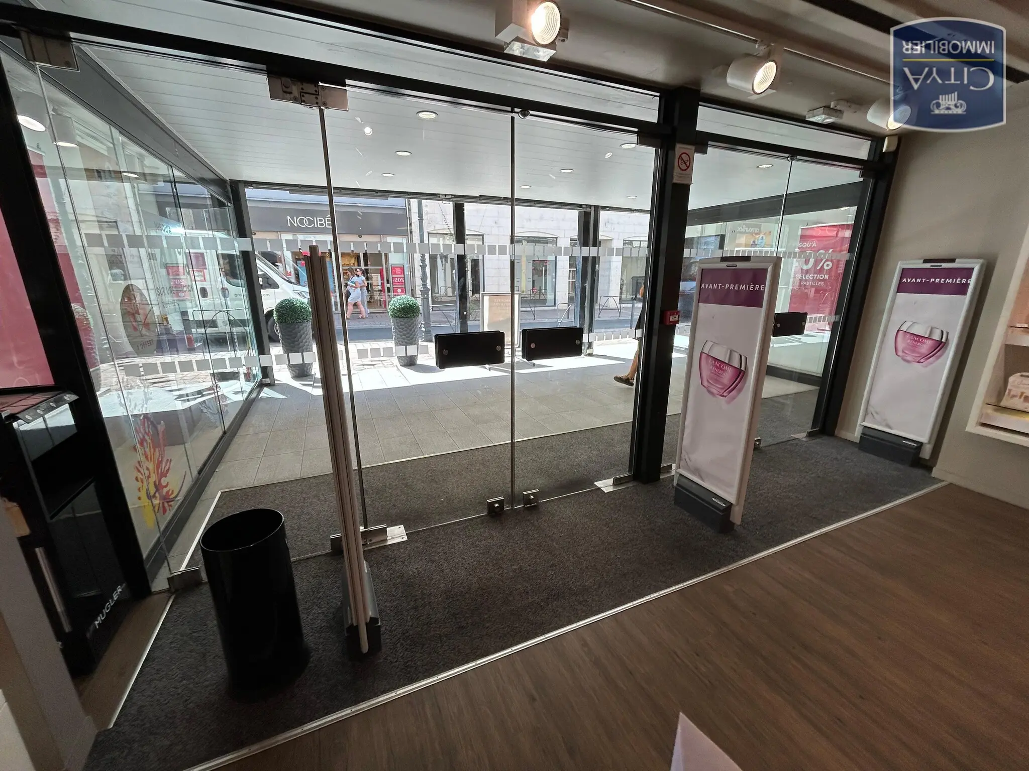 Immeuble à Châteauroux — photo 3