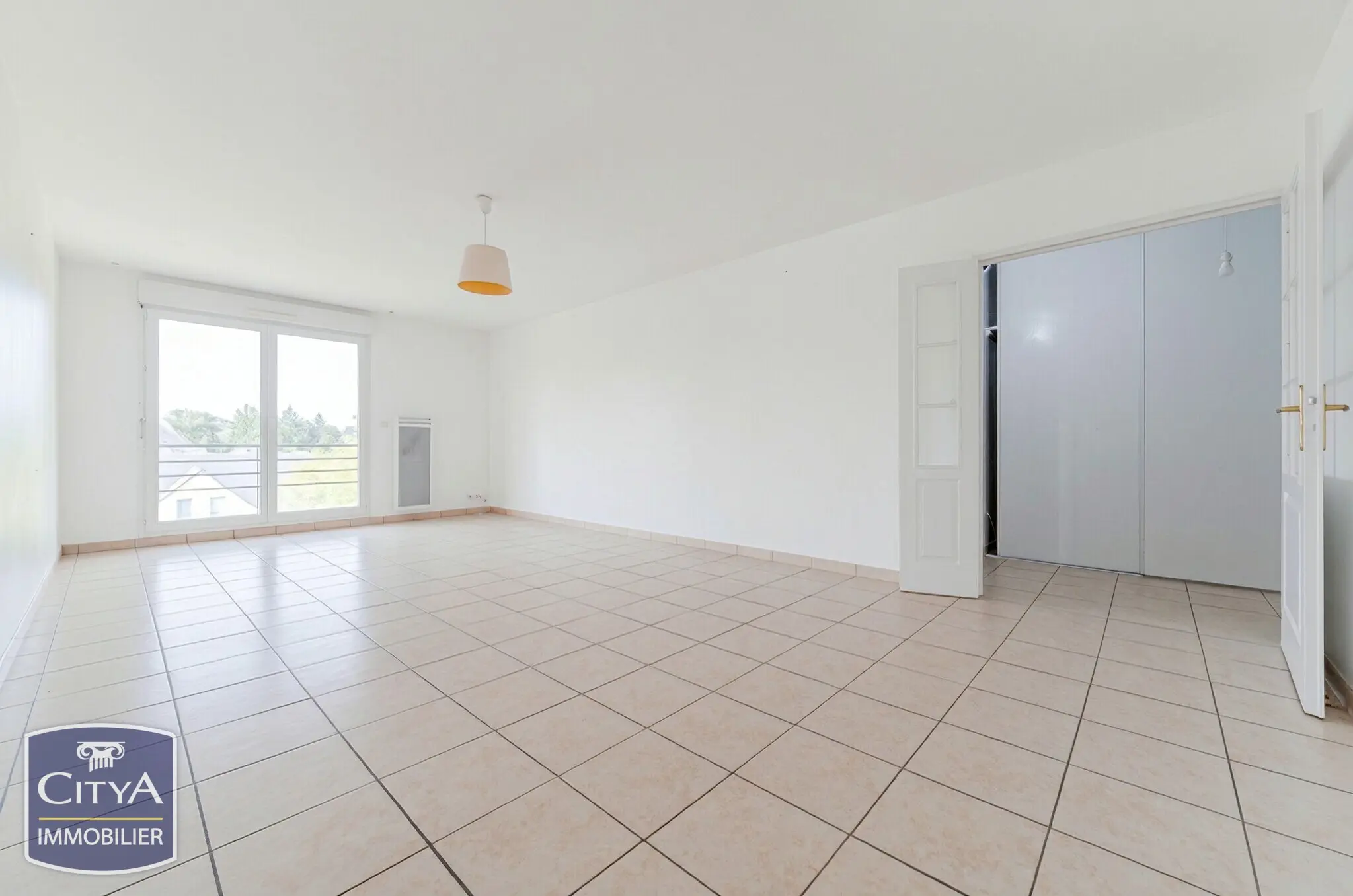 Appartement 5 pièces à Tours — photo 2