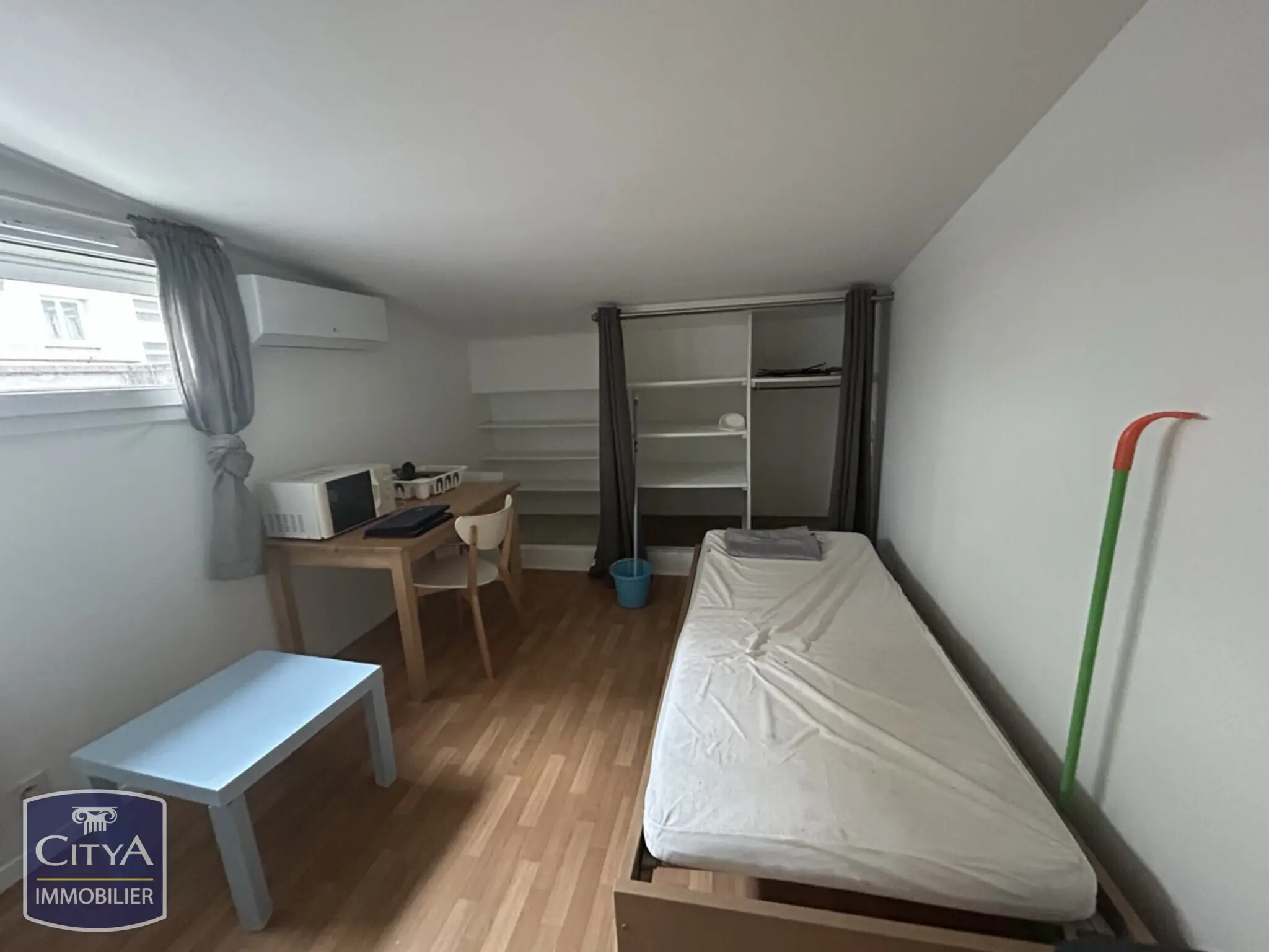 Appartement 1 pièces 13.6m²