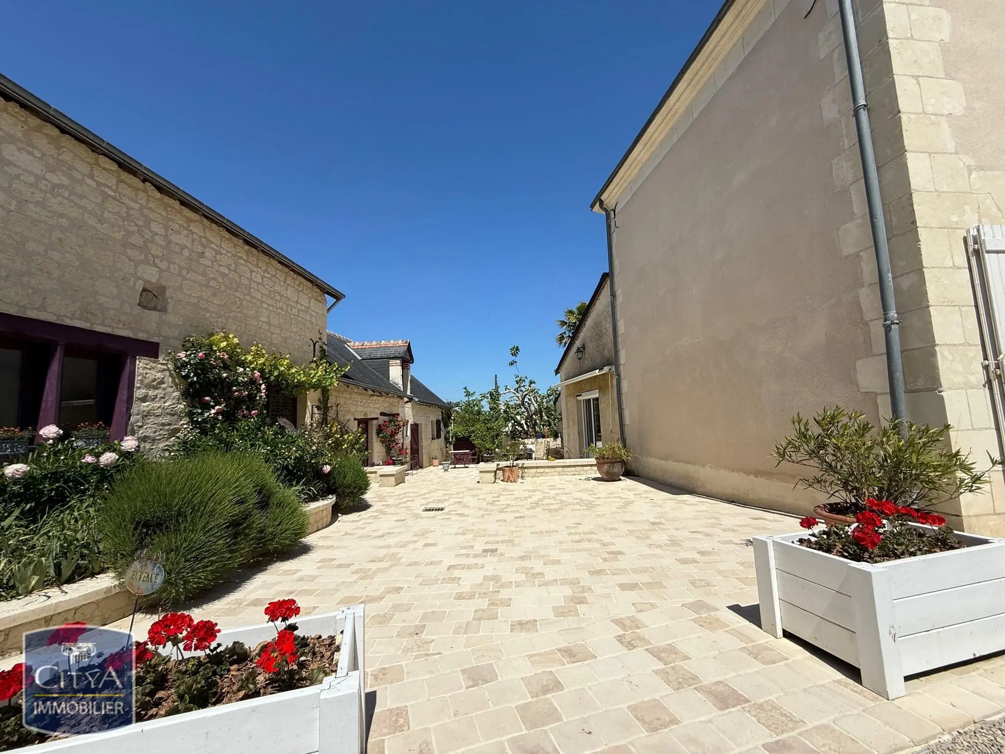 Maison 10 pièces à Chinon — photo 25