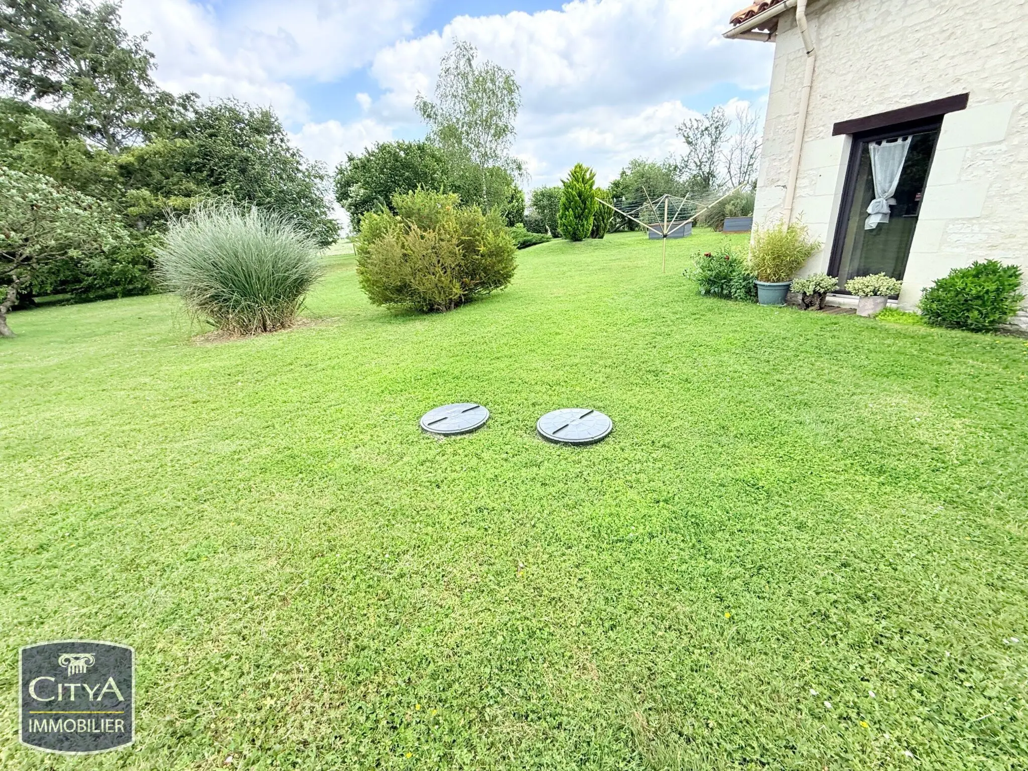 Maison 5 pièces à La Roche-Rigault — photo 21