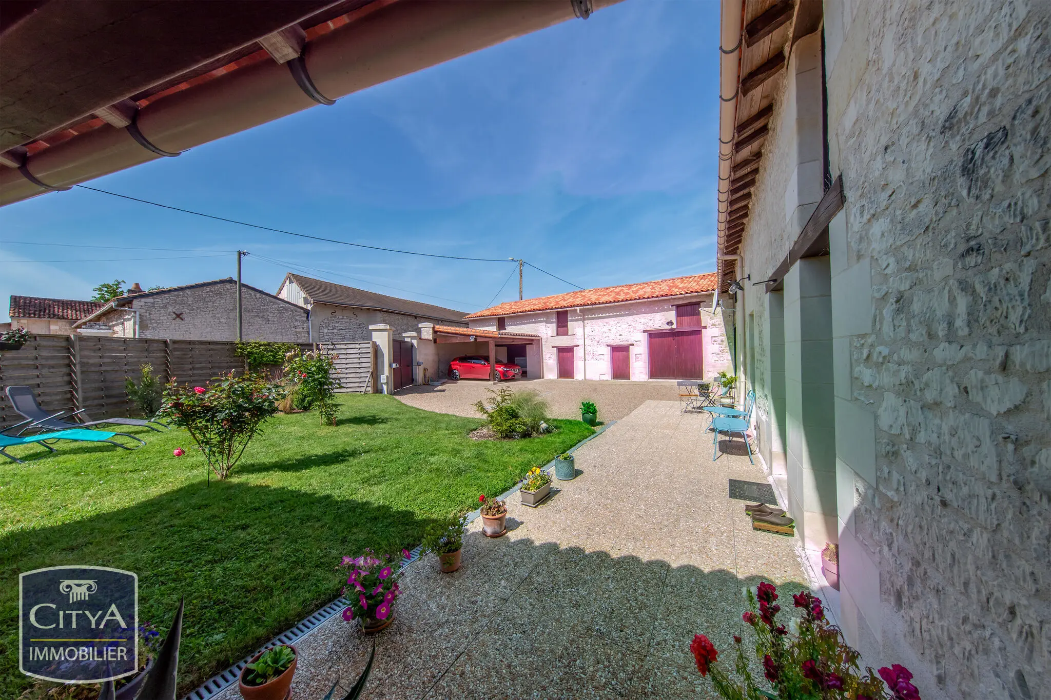 Maison 5 pièces à La Roche-Rigault — photo 5