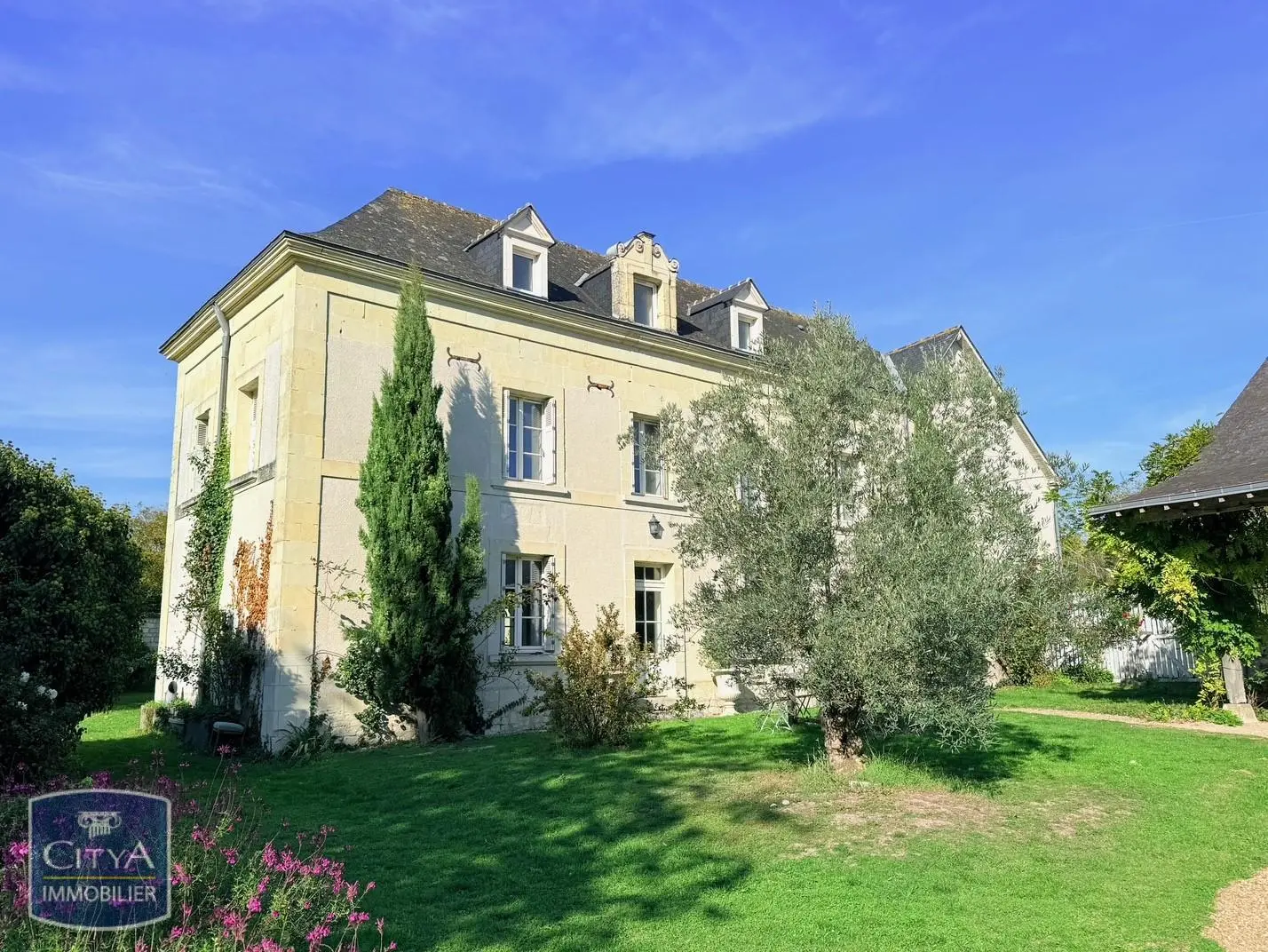 Maison 12 pièces à Seuilly — photo 2