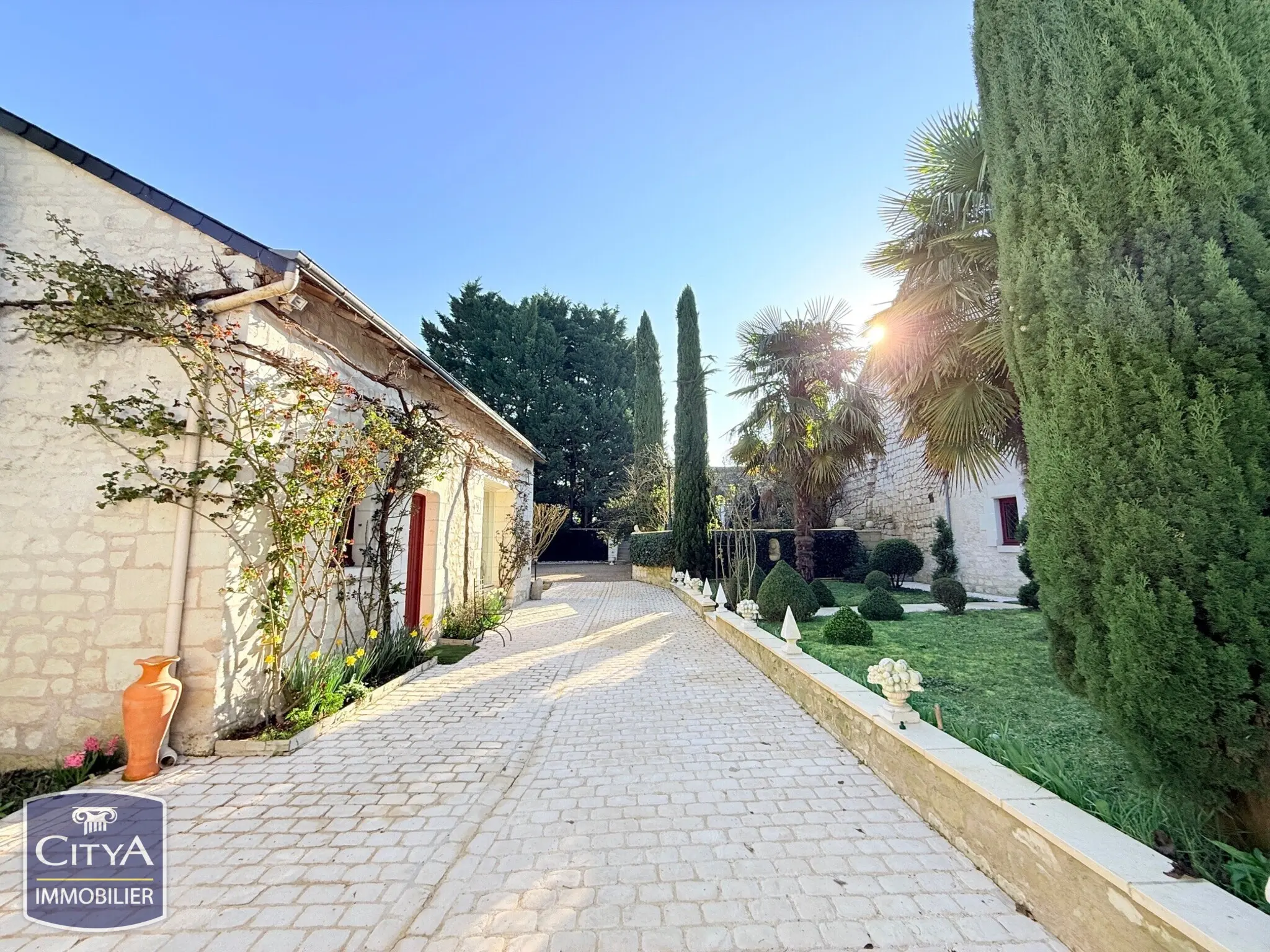 Maison 7 pièces à Ligré — photo 6