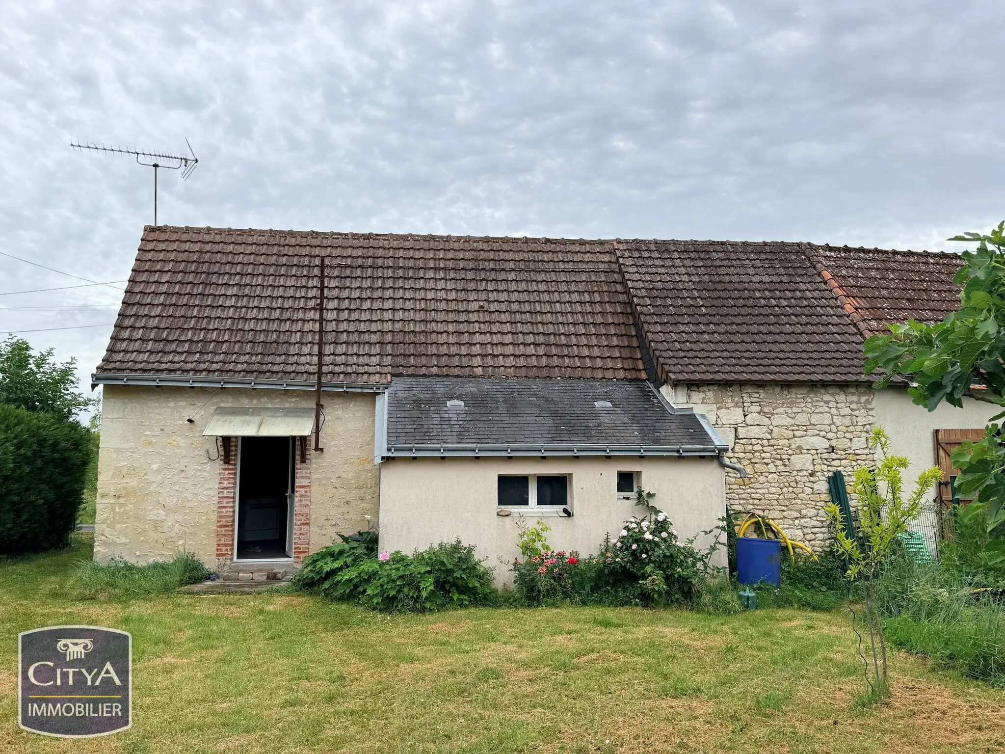 Maison 2 pièces à Crouzilles — photo 9