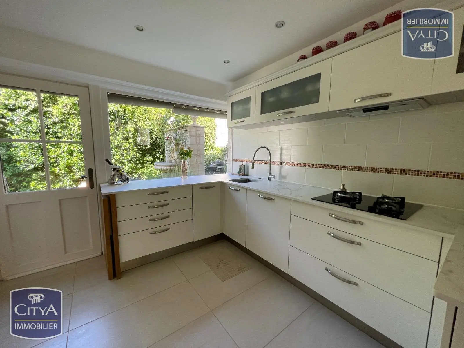 Maison 7 pièces à Ligré — photo 11