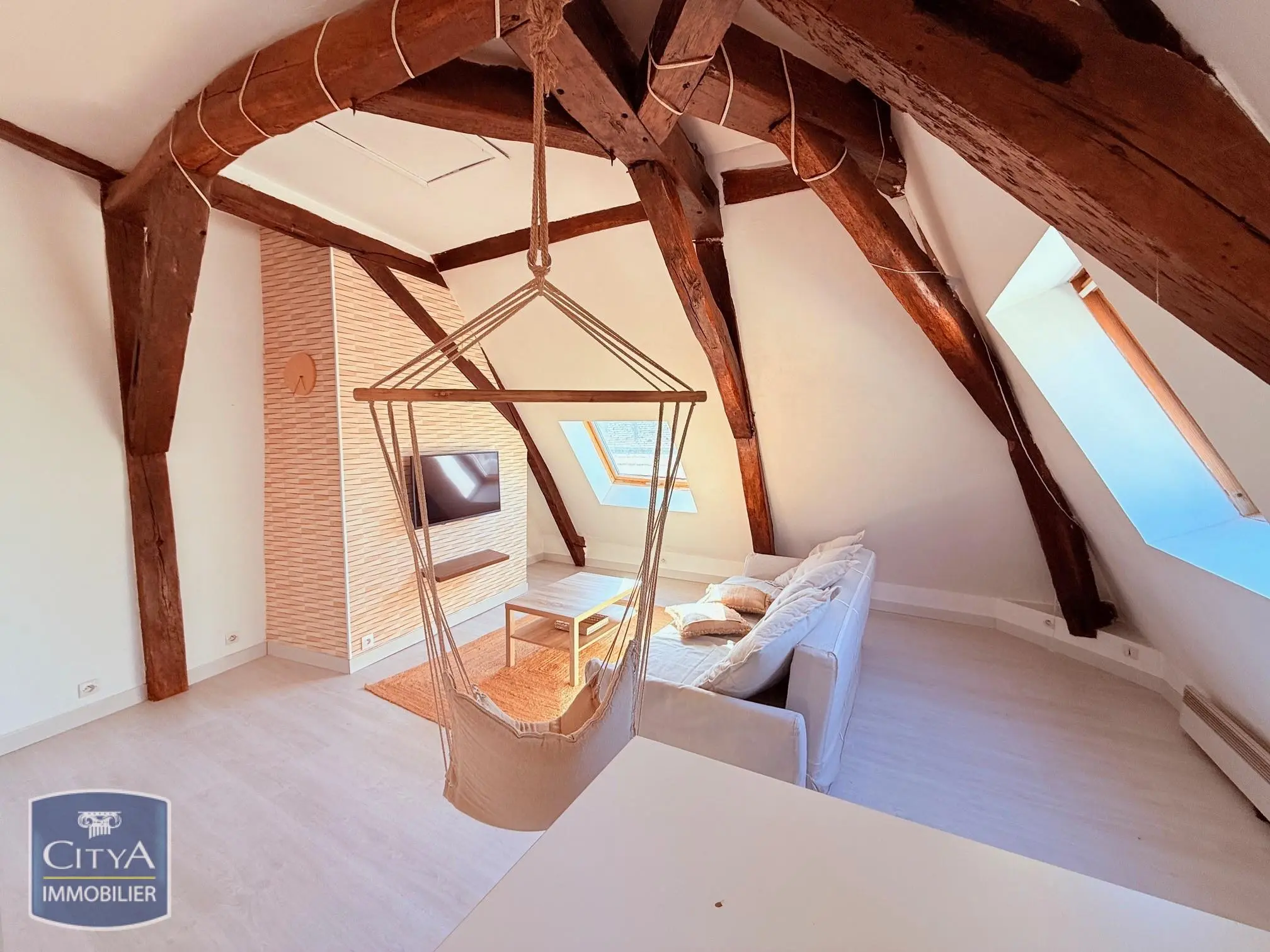 Immeuble à Chinon — photo 4