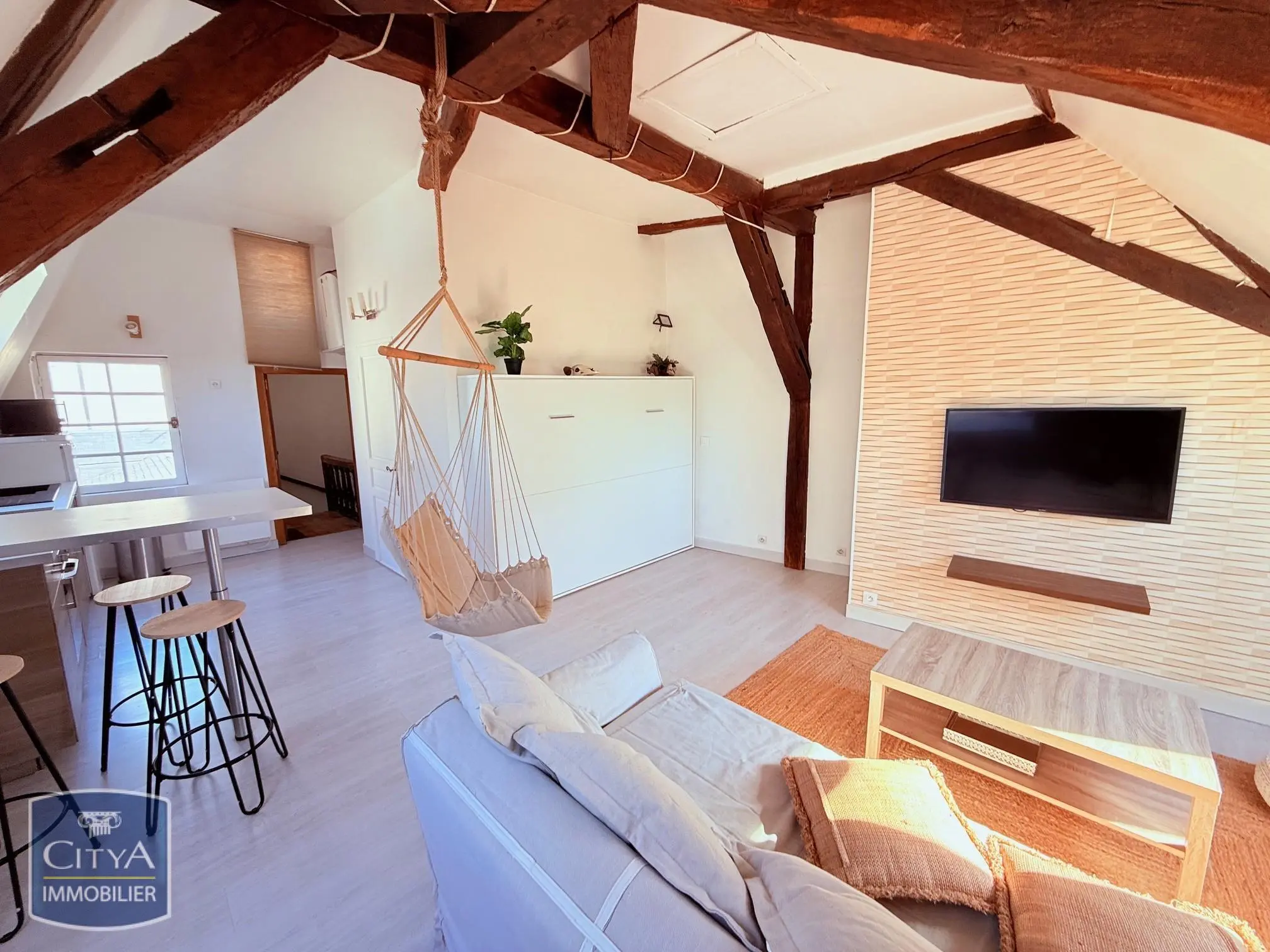Immeuble à Chinon — photo 2