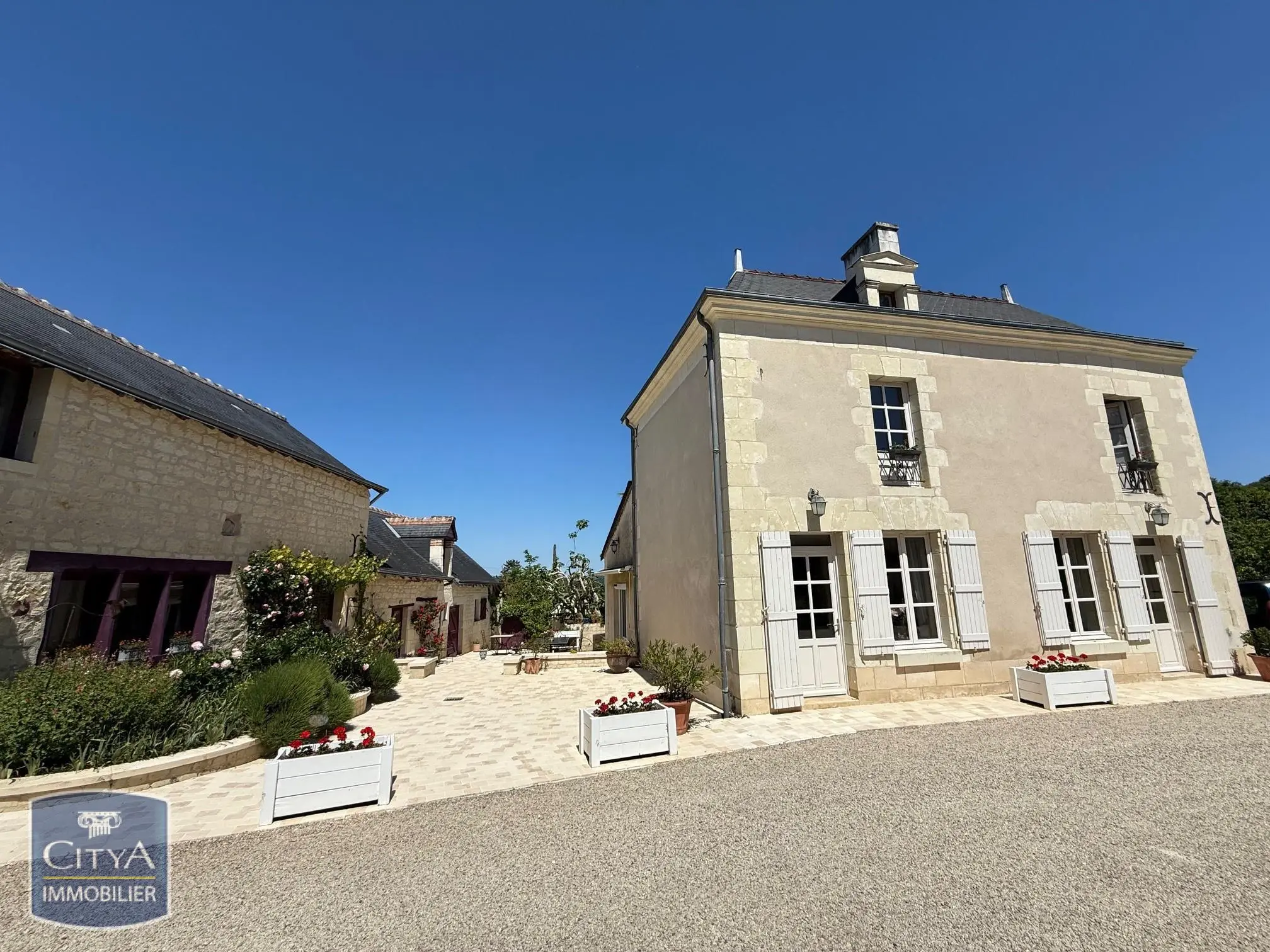 Maison 10 pièces 186m²