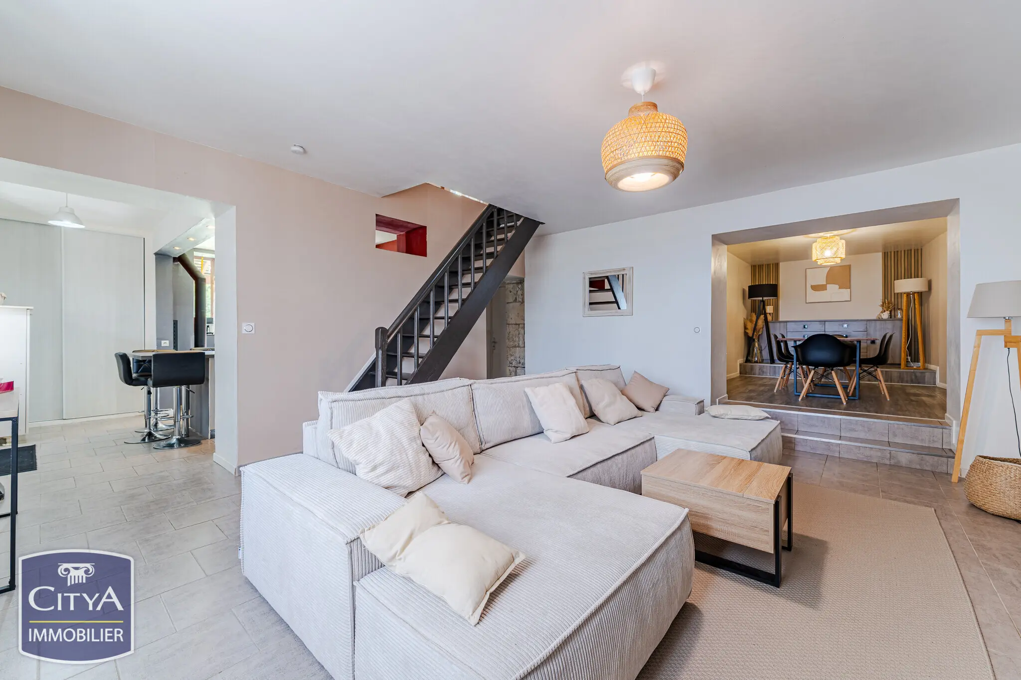 Maison 6 pièces à La Roche-Clermault — photo 4