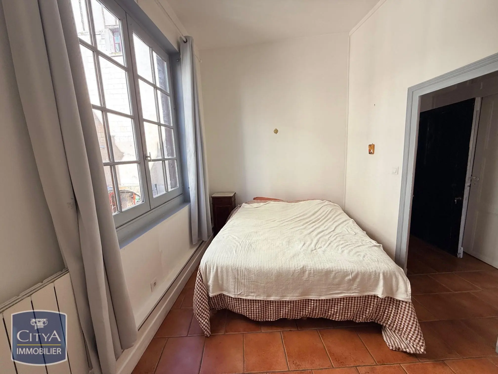 Immeuble à Chinon — photo 24