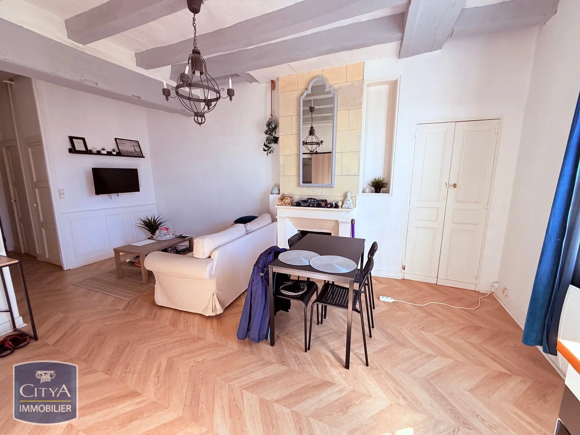 Immeuble à Chinon — photo 13