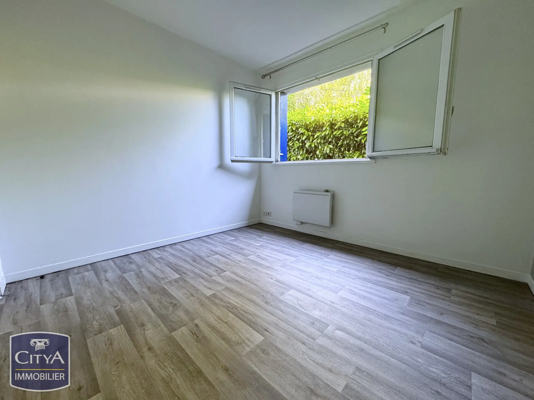 Appartement 2 pièces à Sonchamp — photo 4