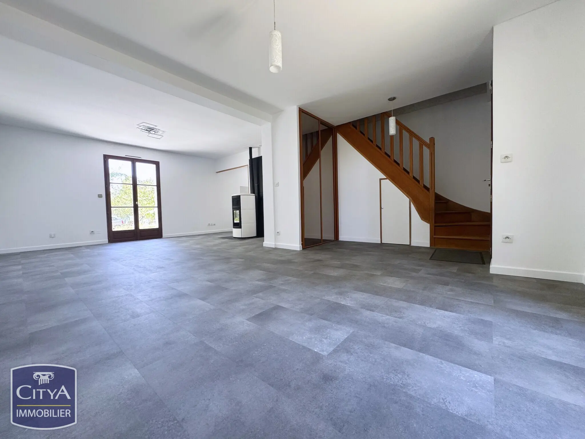 Maison 7 pièces 163m²