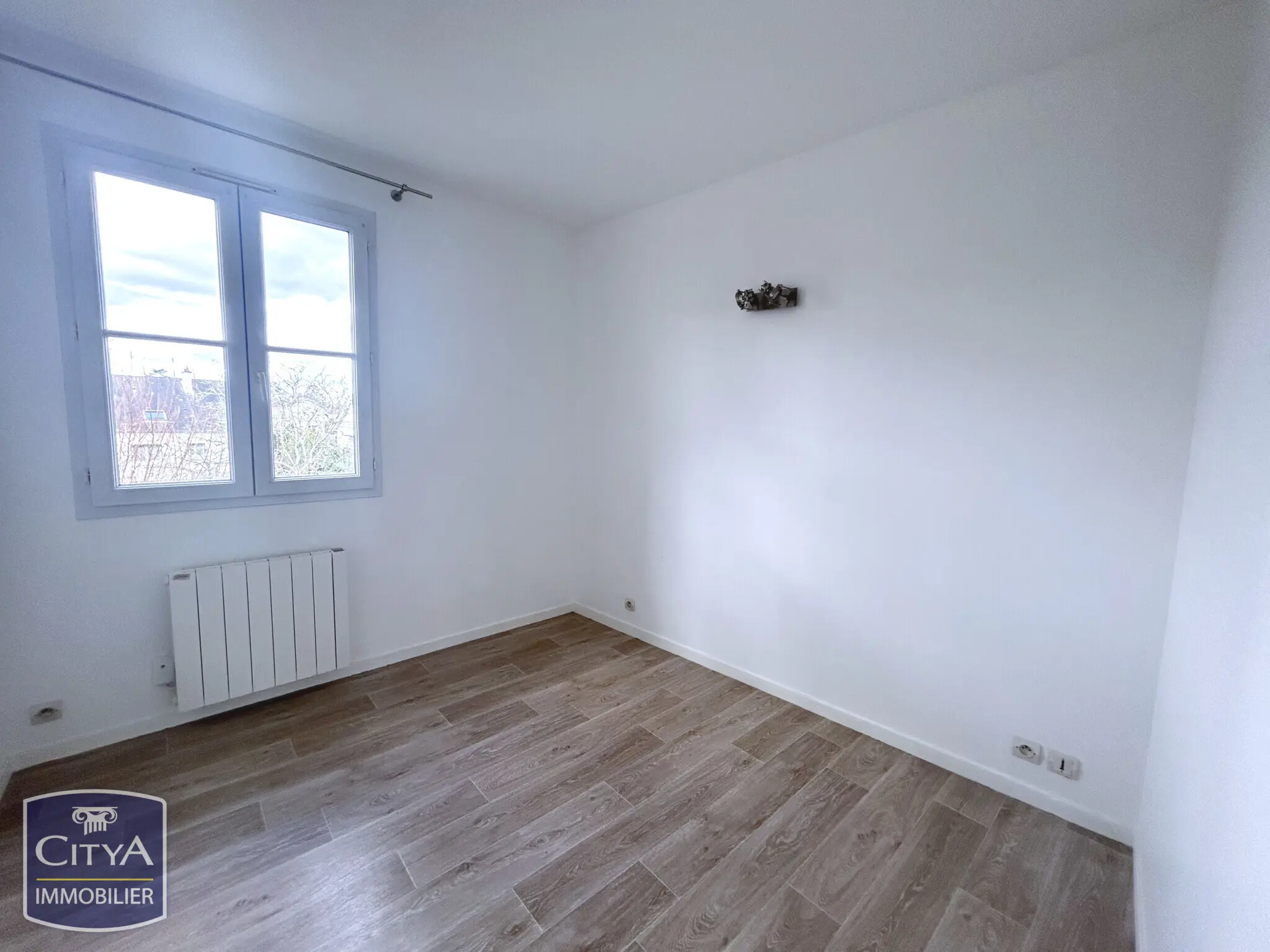 Appartement 2 pièces à Le Perray-en-Yvelines — photo 2