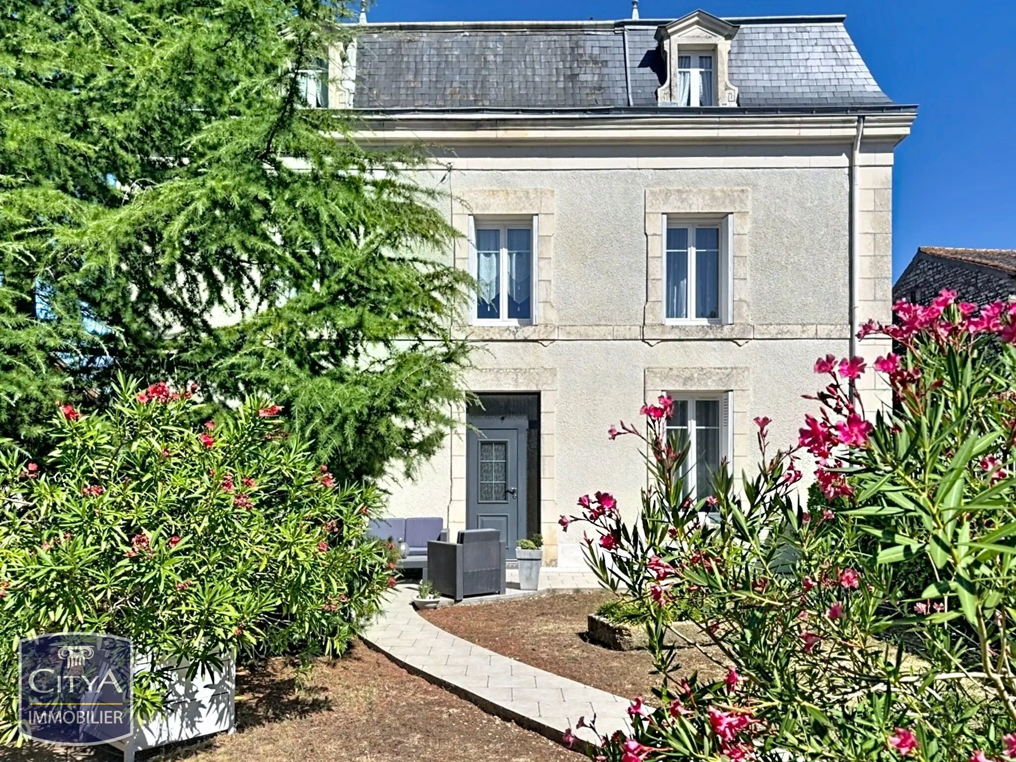 Maison 5 pièces 117.2m²