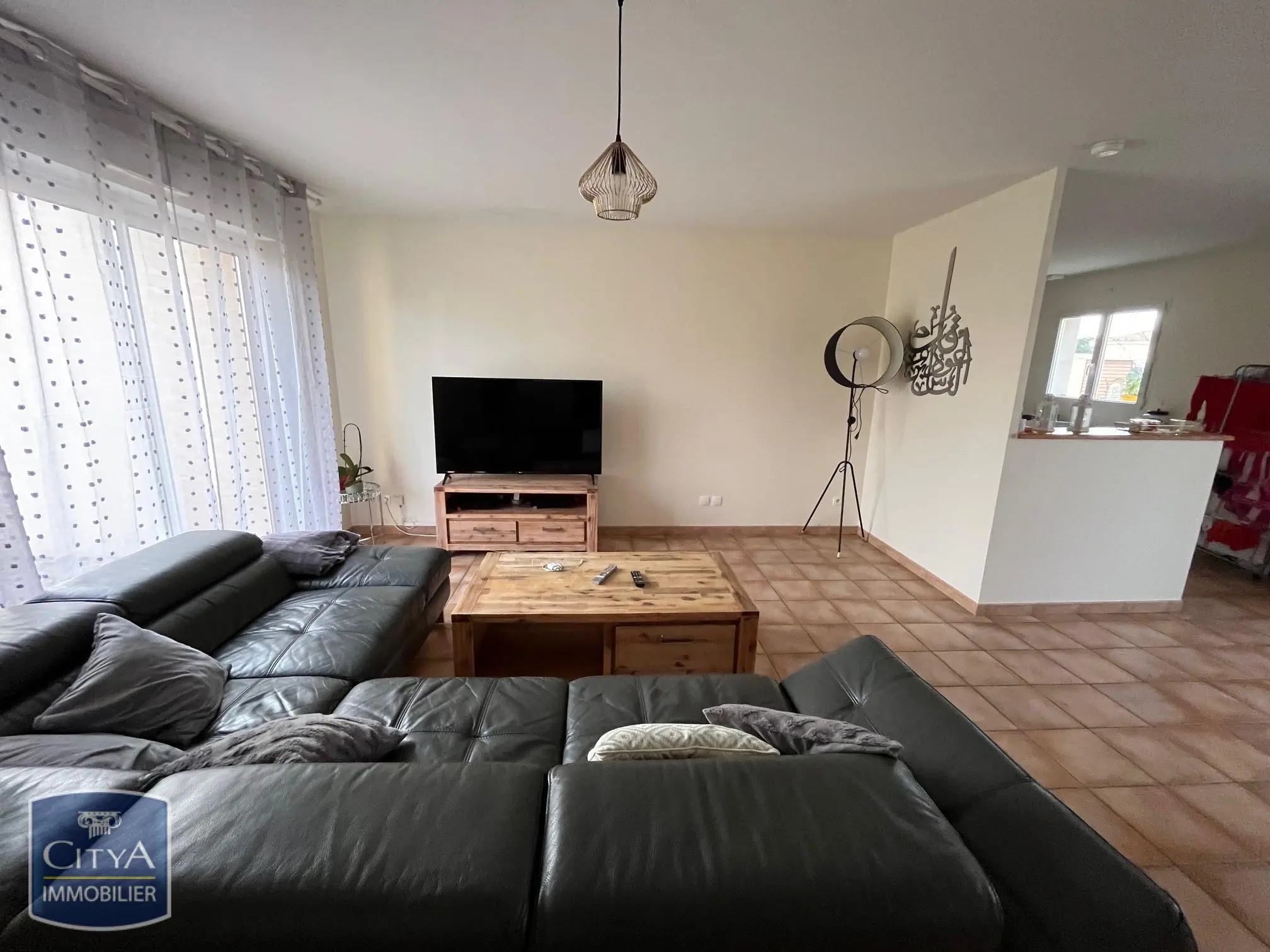 Maison 5 pièces à Nieuil-l'Espoir — photo 2