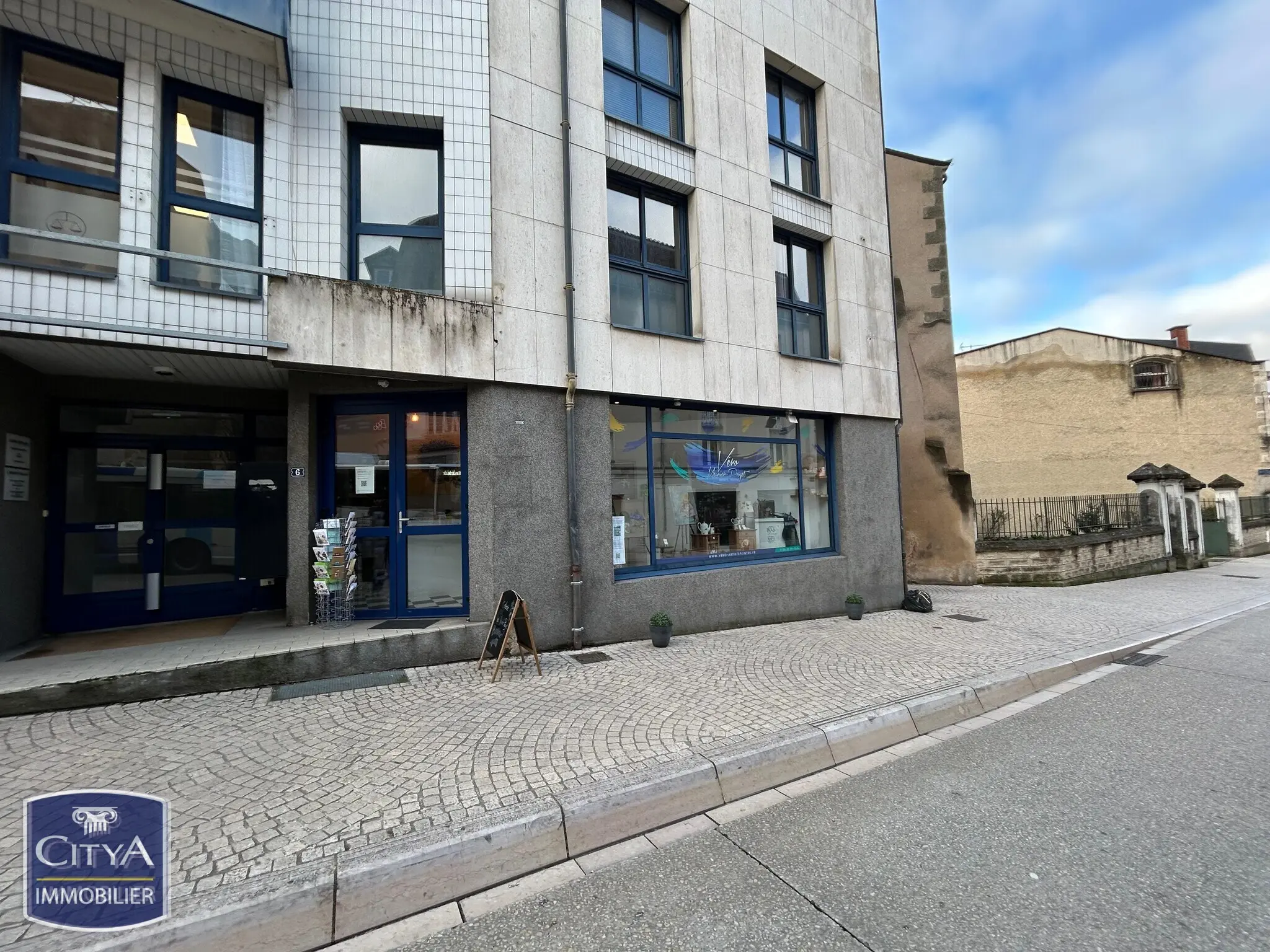Local commercial à Poitiers — photo 2