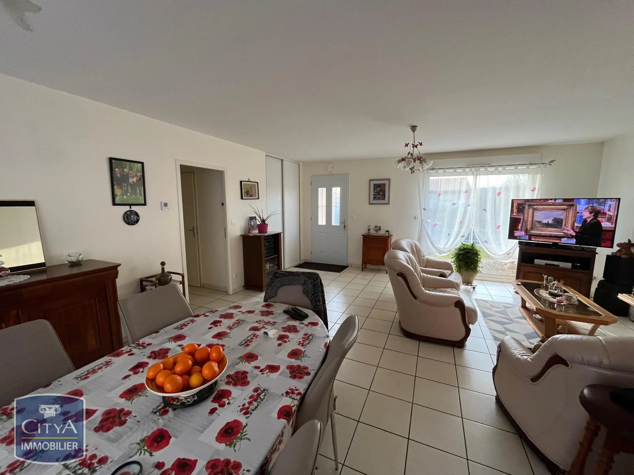 Maison 5 pièces à Nieuil-l'Espoir — photo 2