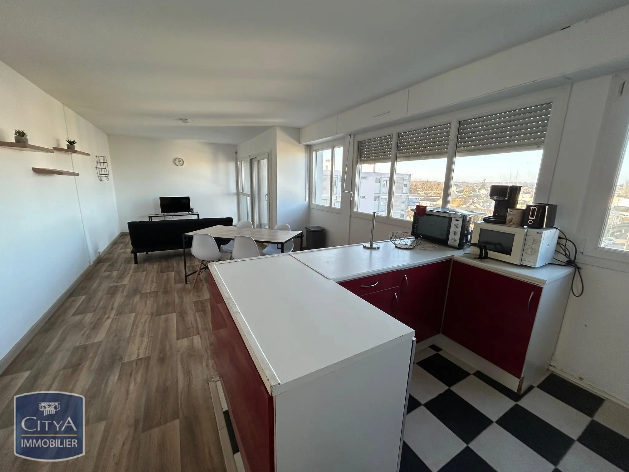Appartement 4 pièces 83.98m²