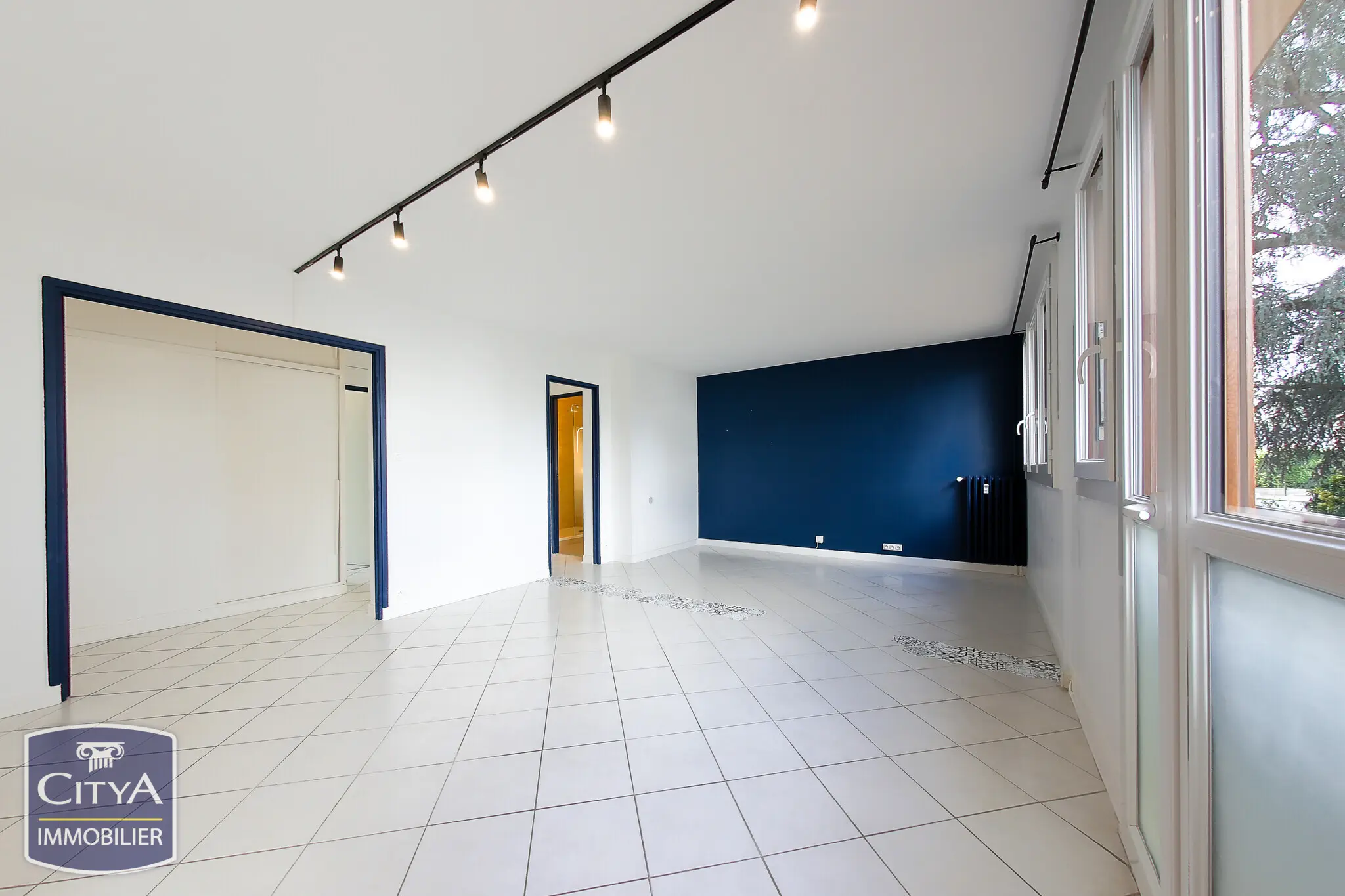 Appartement 4 pièces à Saint-Cyr-sur-Loire — photo 3