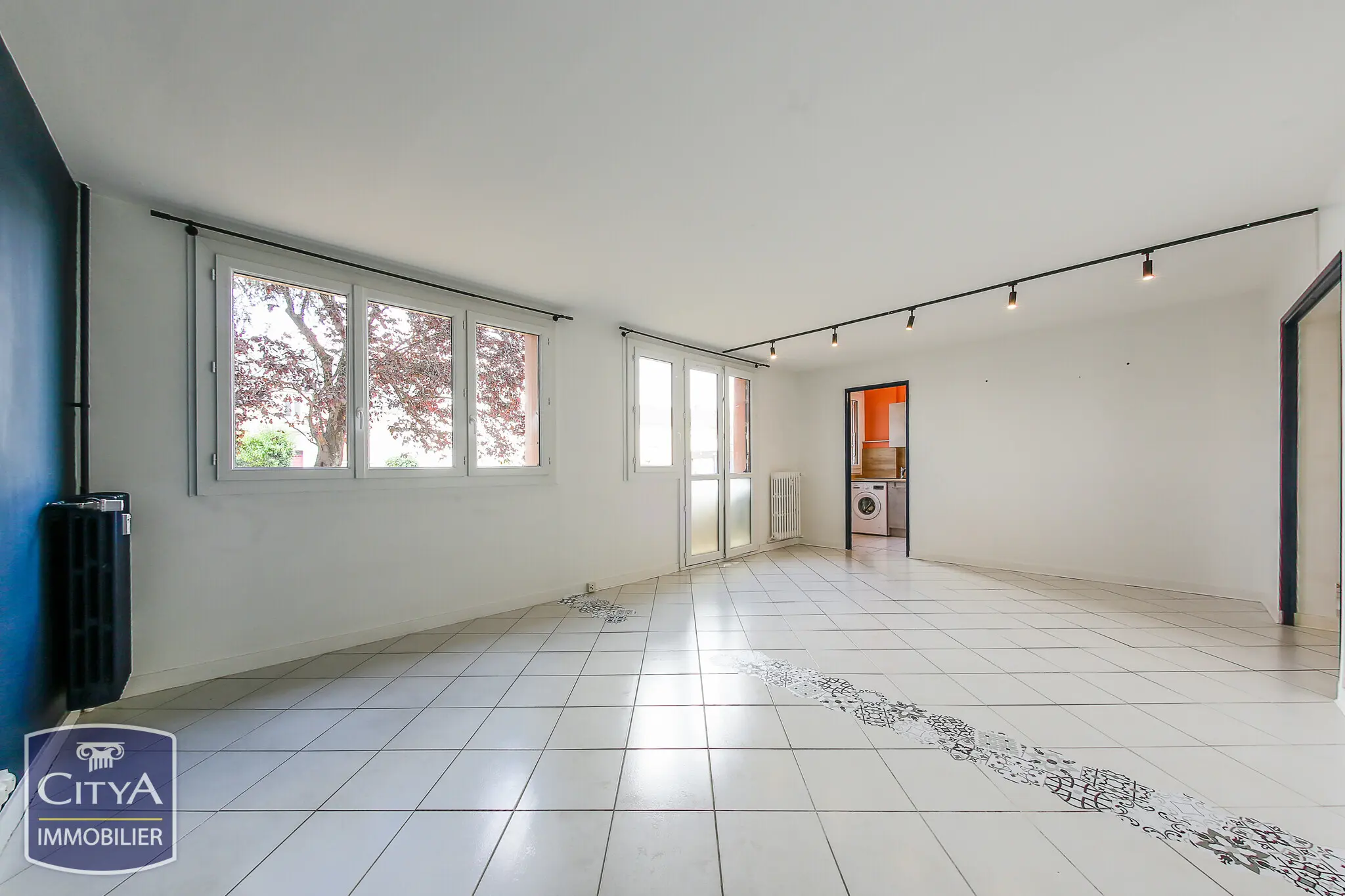 Appartement 4 pièces à Saint-Cyr-sur-Loire — photo 2