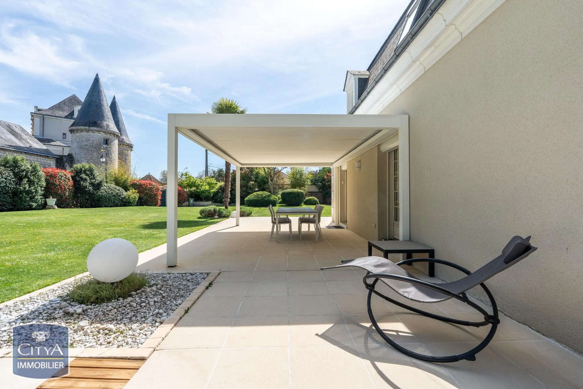 Maison 12 pièces 290m²