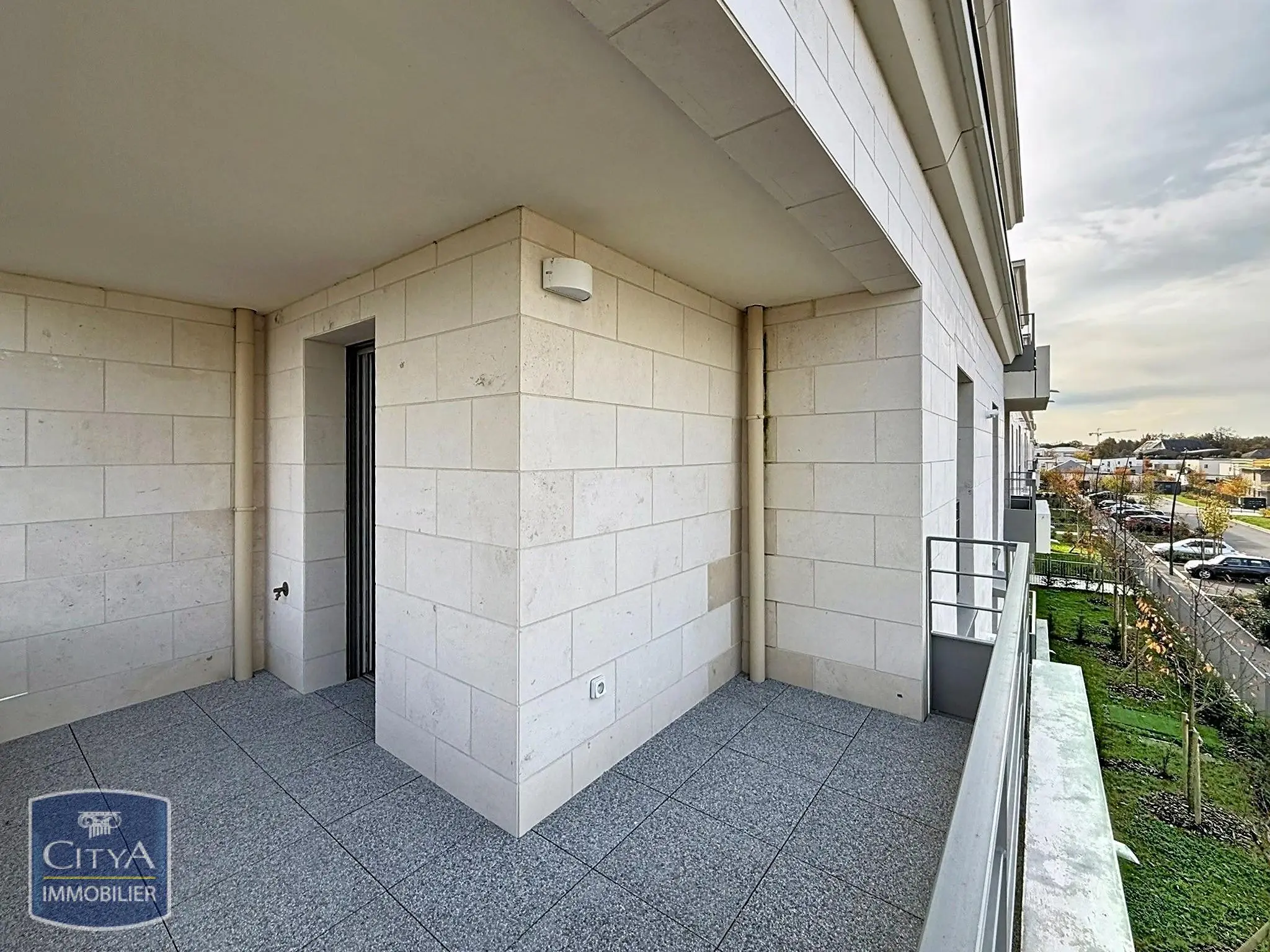 Appartement 2 pièces à Saint-Cyr-sur-Loire — photo 3