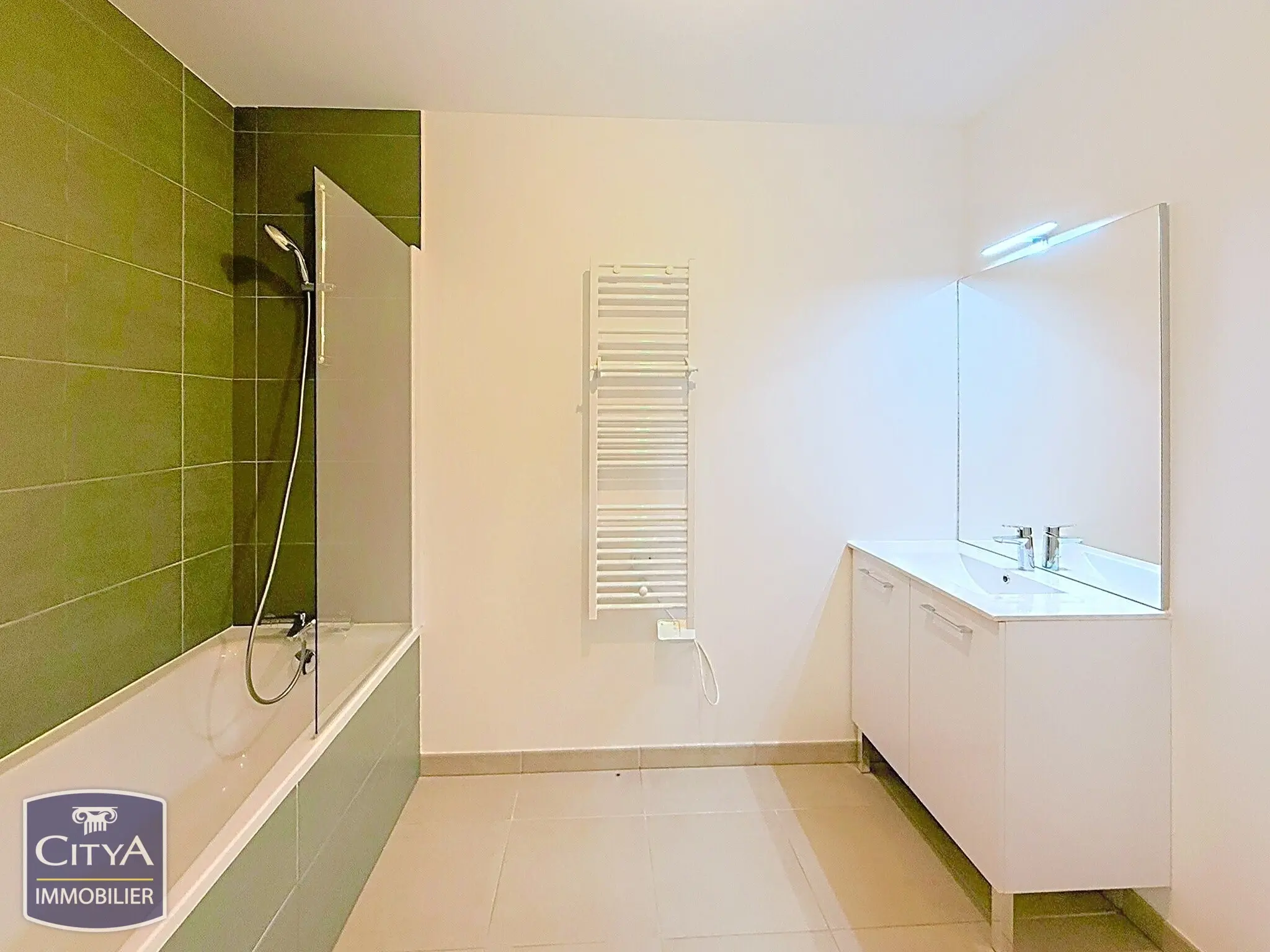 Appartement 1 pièces à Saint-Cyr-sur-Loire — photo 3