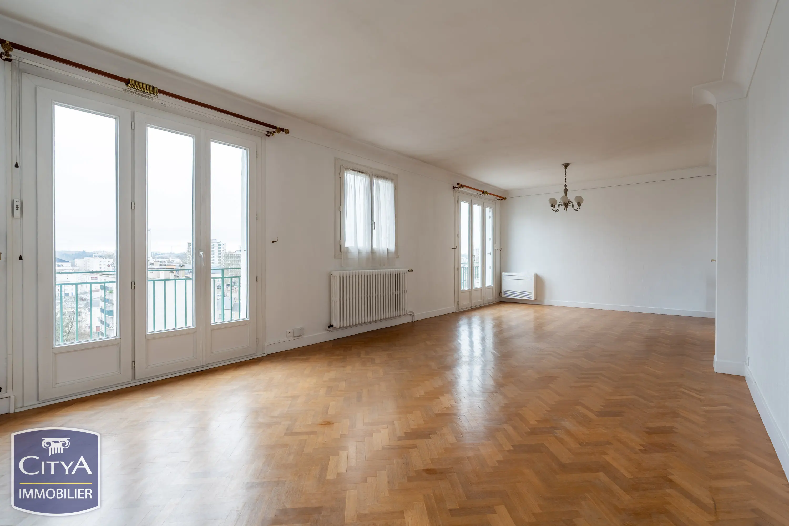 Appartement 3 pièces 92.84m²