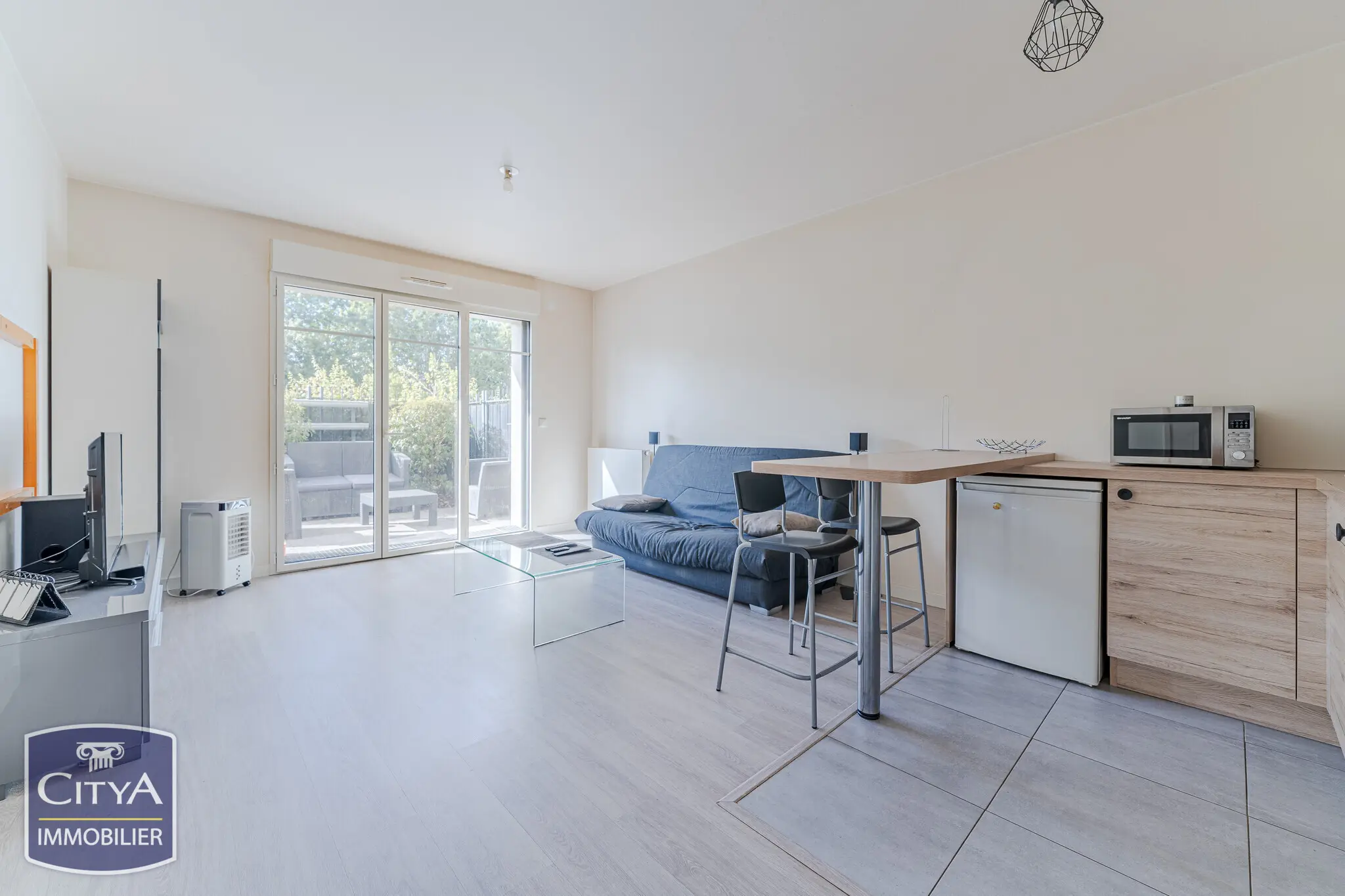 Appartement 2 pièces à Saint-Cyr-sur-Loire — photo 2