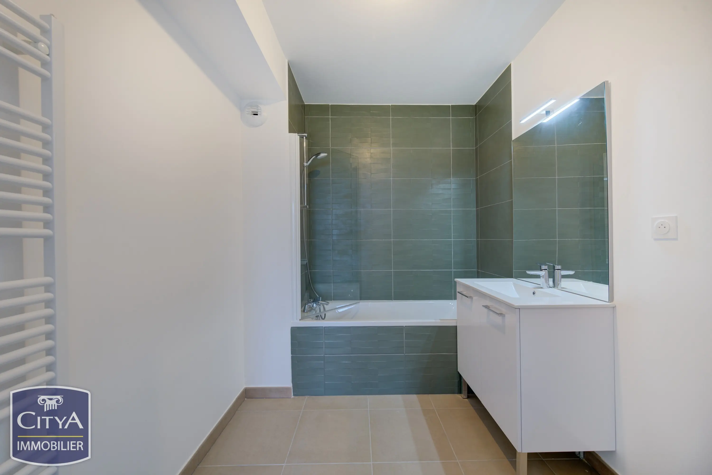 Appartement 2 pièces à Saint-Cyr-sur-Loire — photo 4