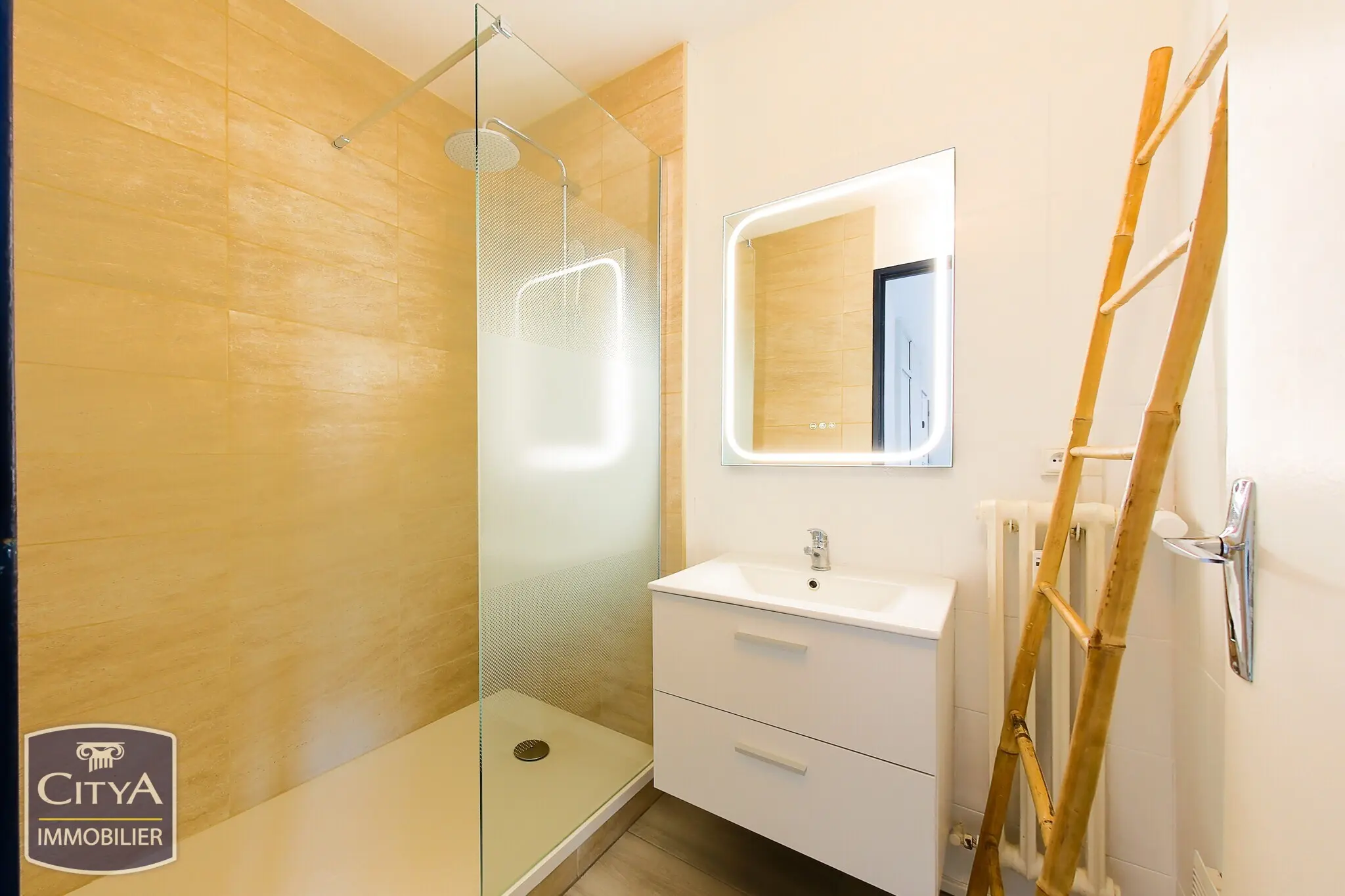 Appartement 4 pièces à Saint-Cyr-sur-Loire — photo 5