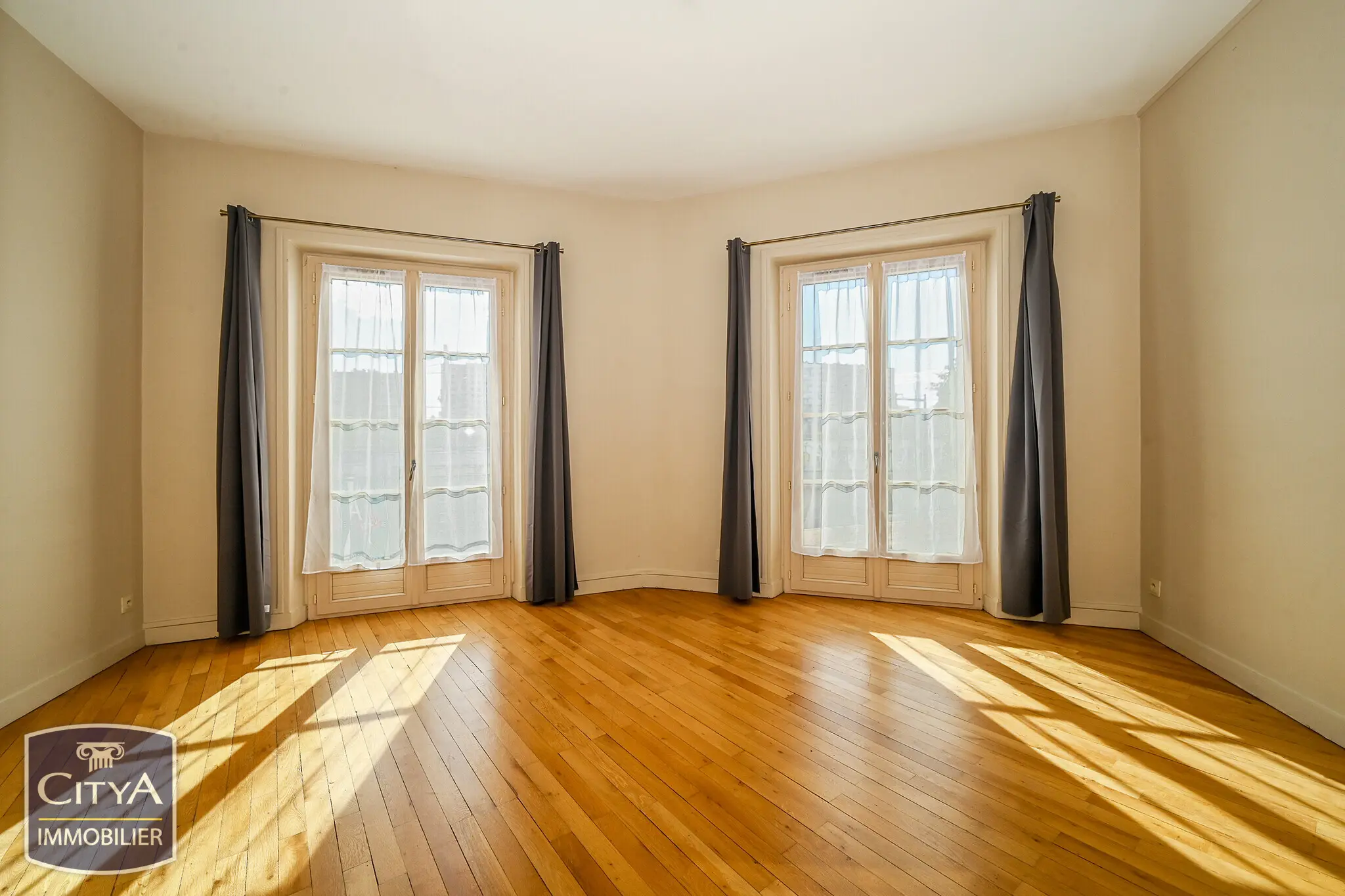 Appartement 4 pièces 98.23m²