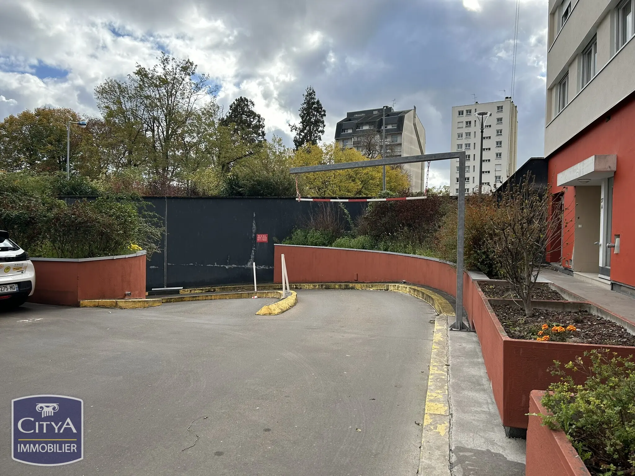 Parking à Orléans — photo 3