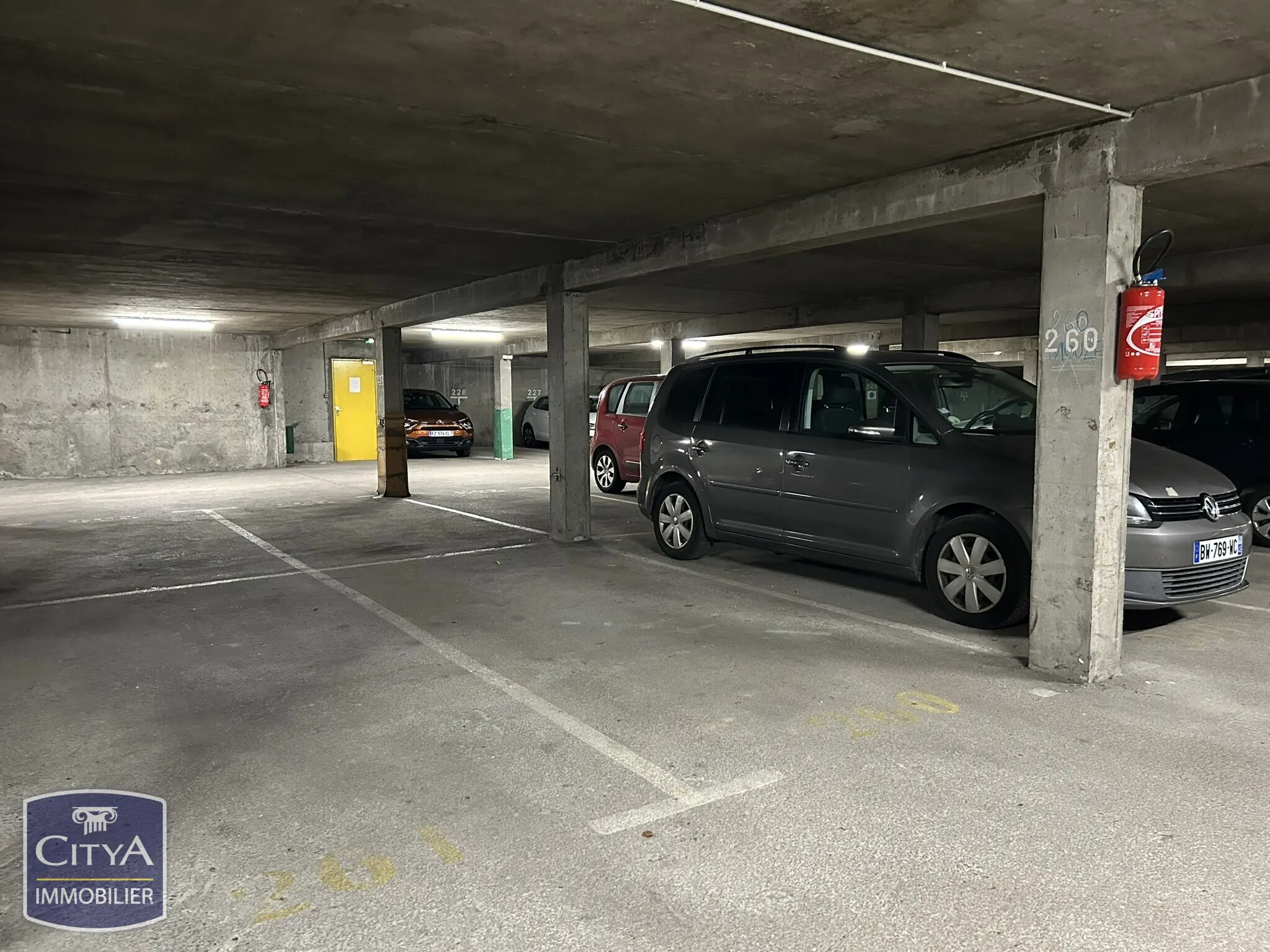 Parking à Orléans — photo 6