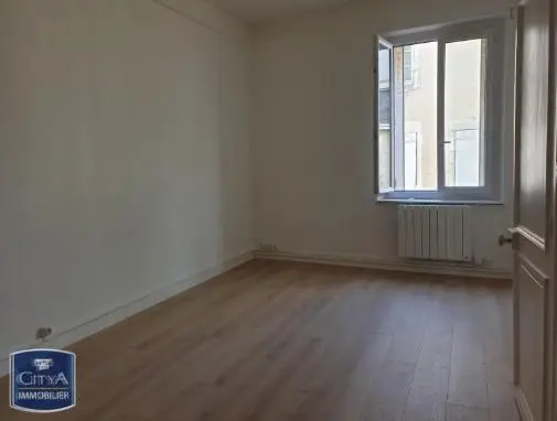 Appartement 2 pièces à Orléans — photo 2