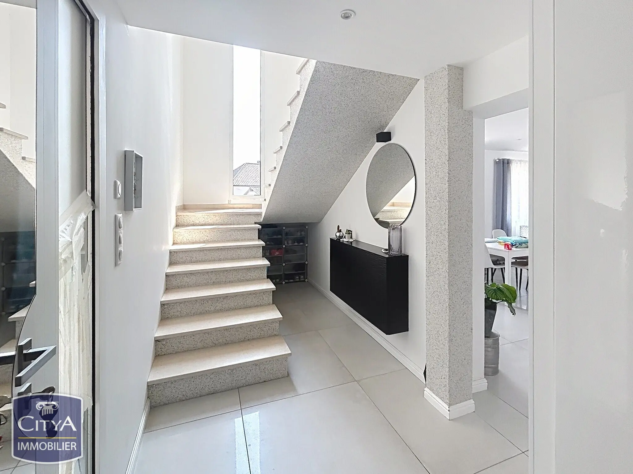 Maison 9 pièces à Saint-Pryvé-Saint-Mesmin — photo 4