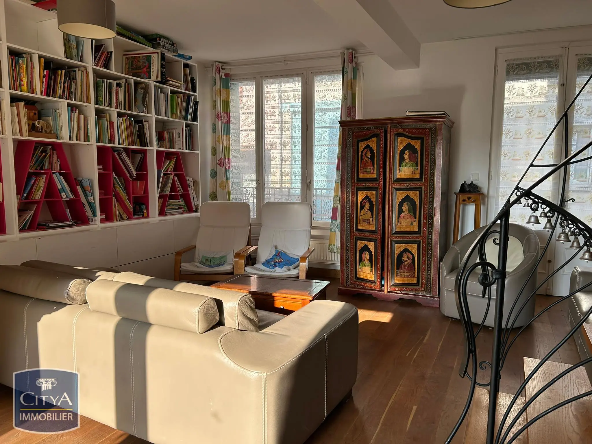 Maison 11 pièces à Givraines — photo 3
