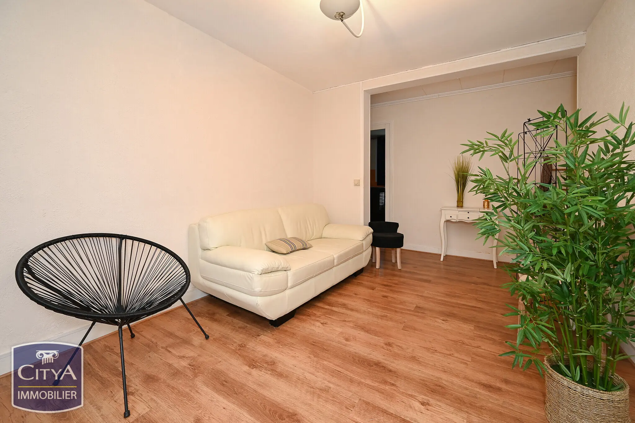 Appartement 4 pièces à Saint-Jean-de-la-Ruelle — photo 2