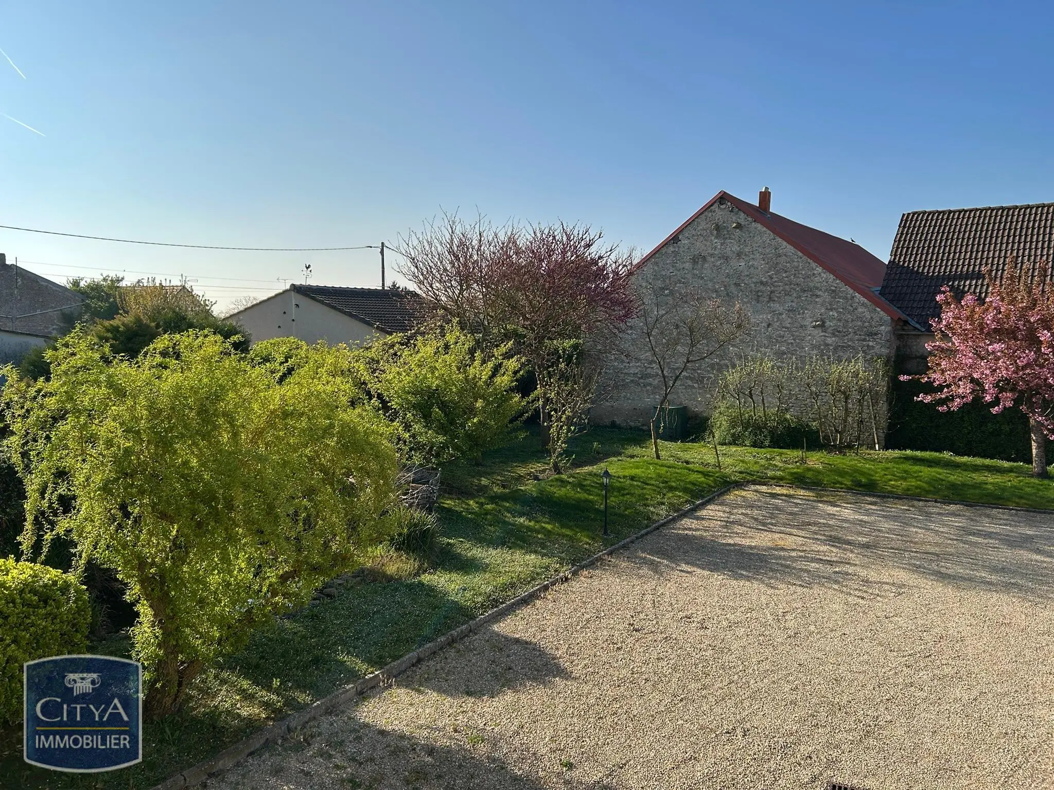 Maison 11 pièces à Givraines — photo 20