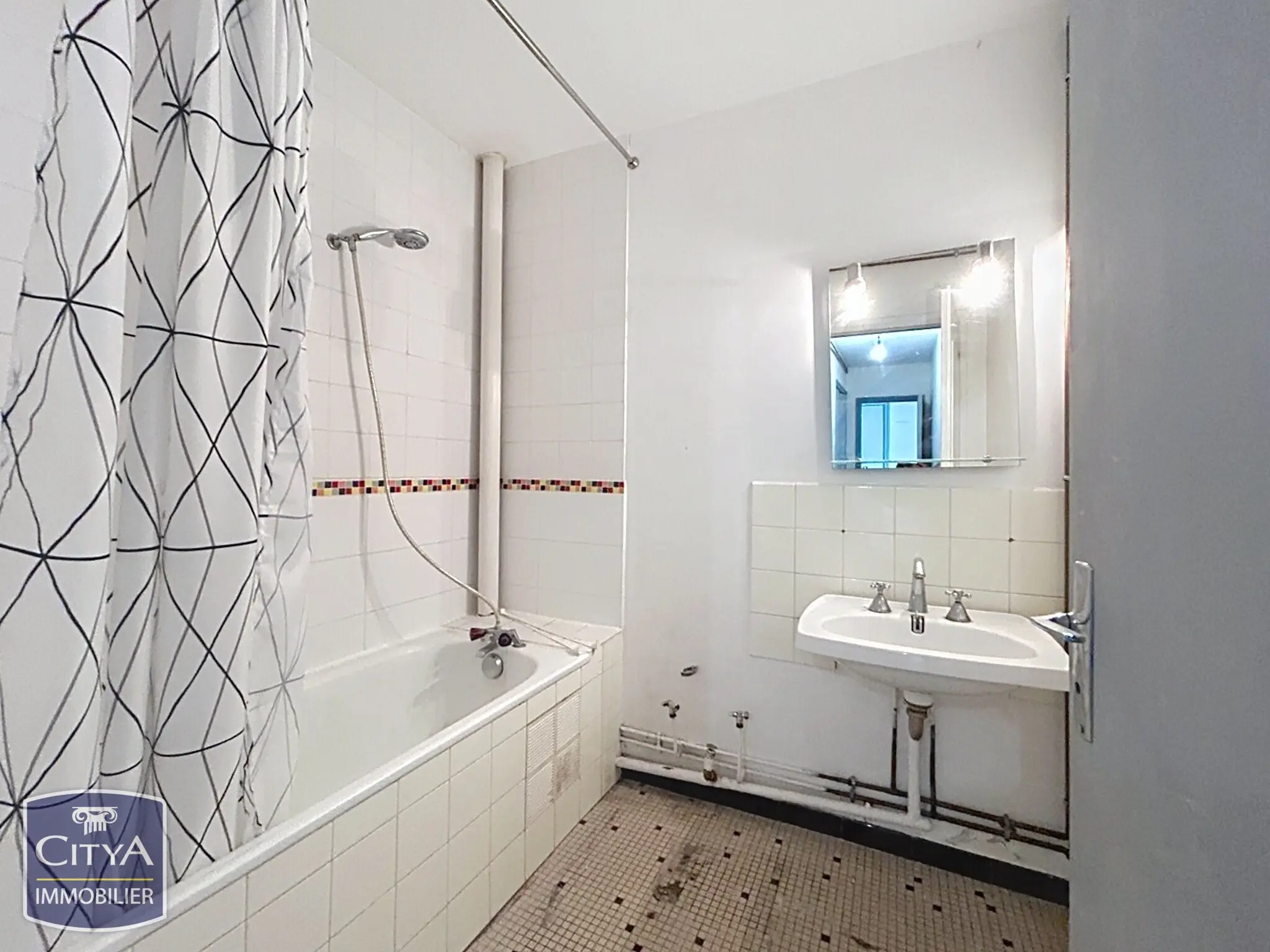 Appartement 2 pièces à Saint-Jean-le-Blanc — photo 4