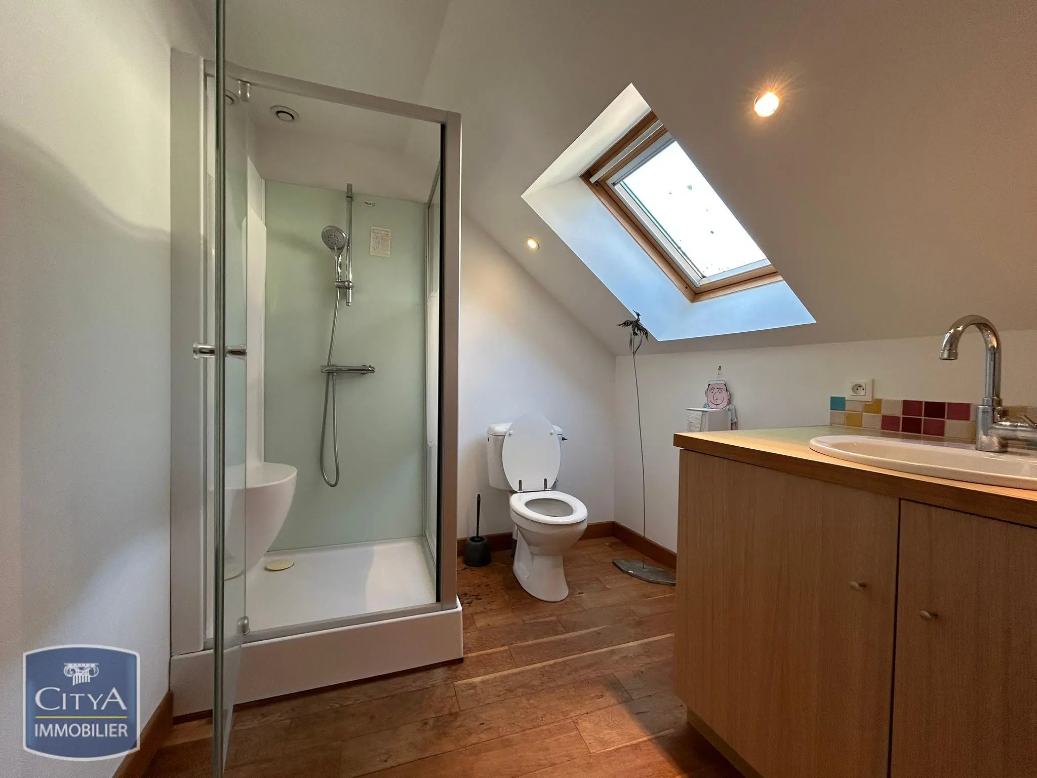 Maison 11 pièces à Givraines — photo 11